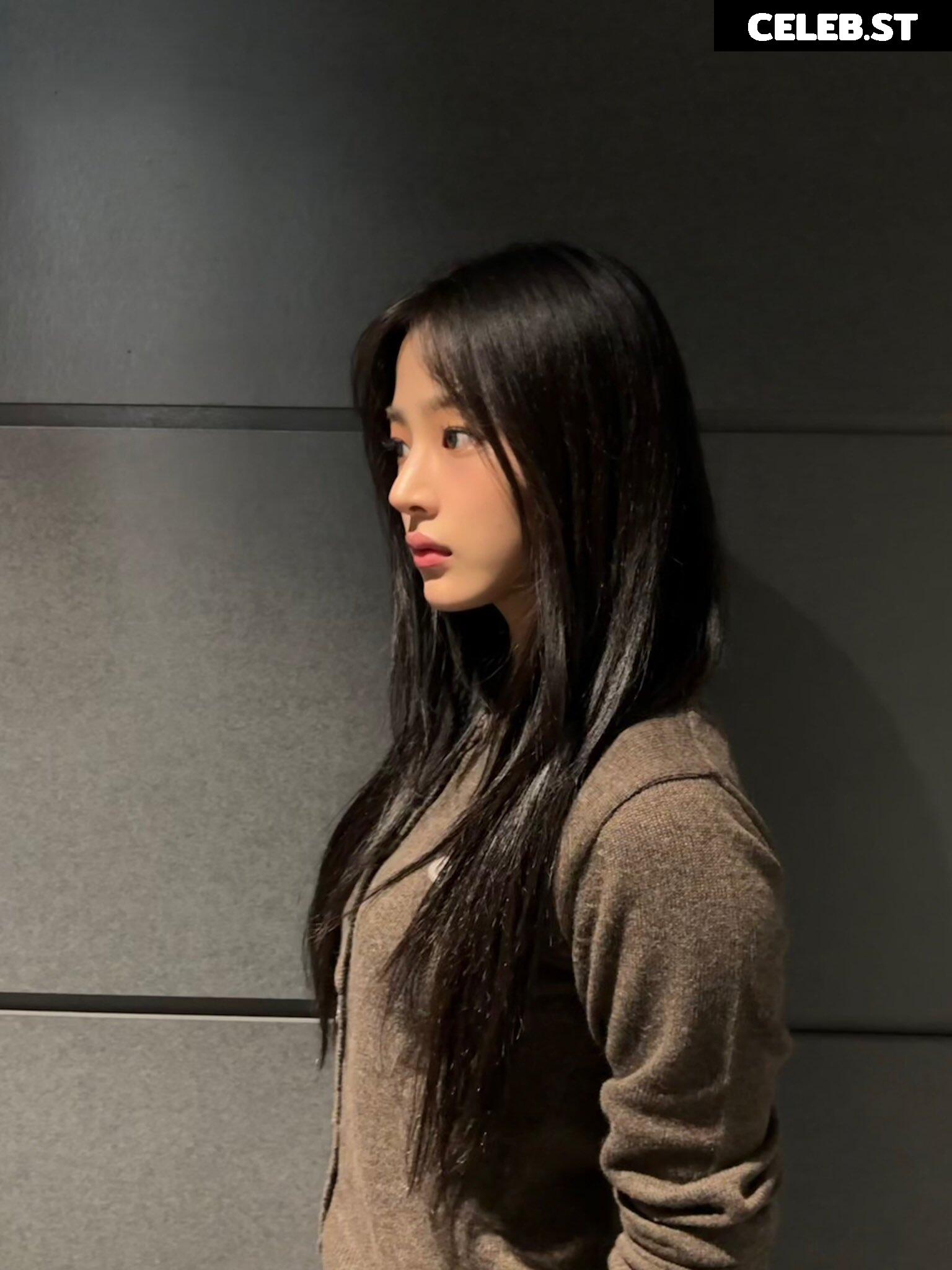 Minji (NewJeans) Image 22955403