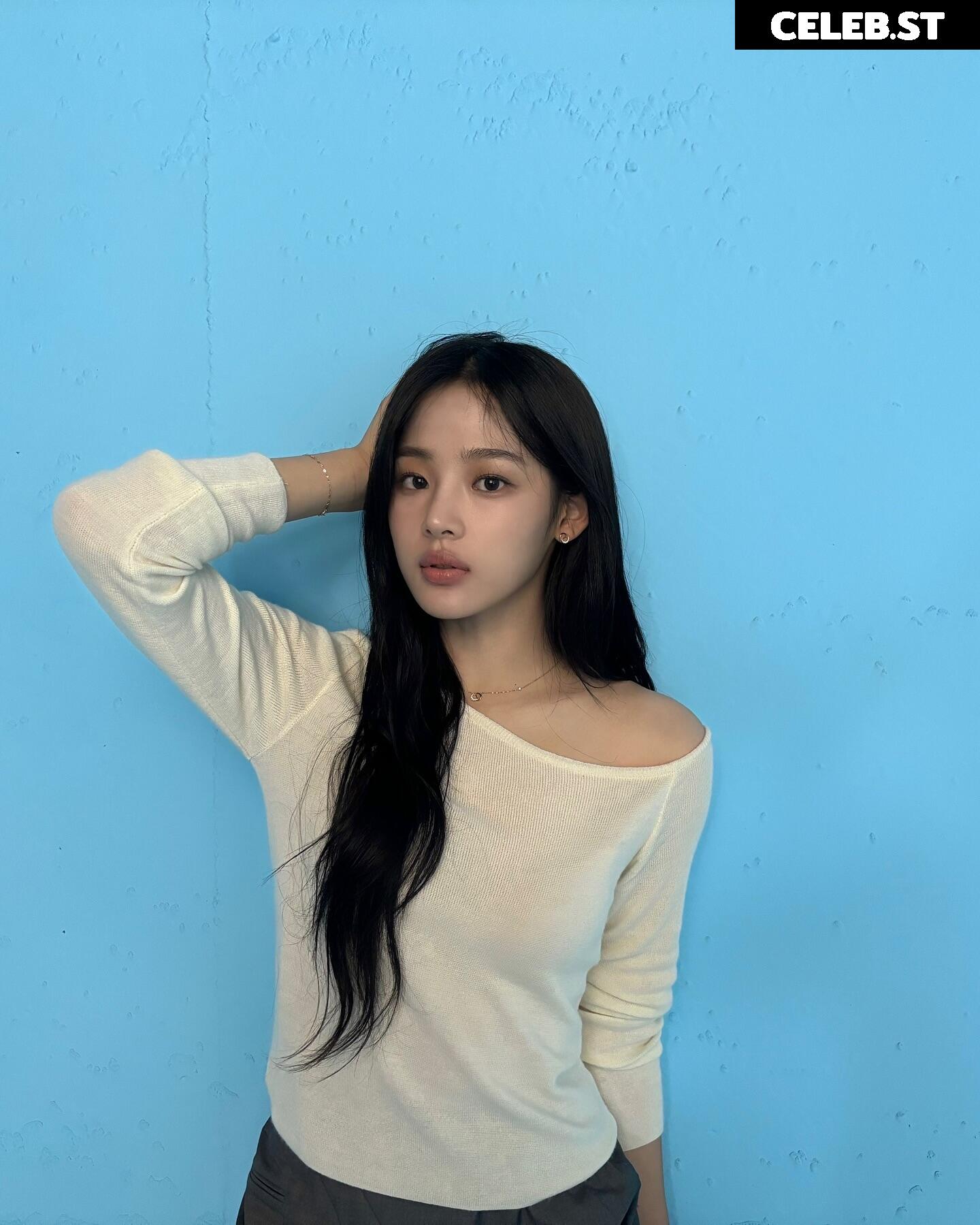 Minji (NewJeans) Image 22955673