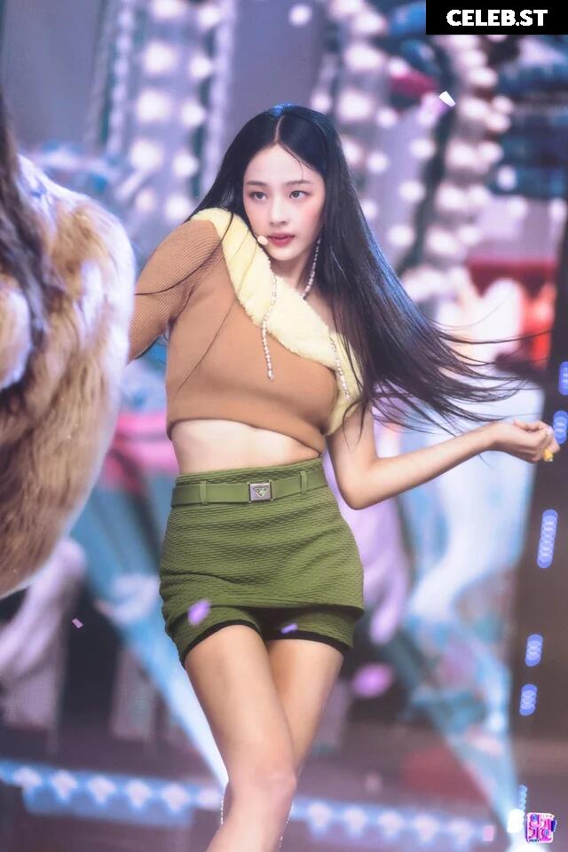Minji (NewJeans) Image 22955095
