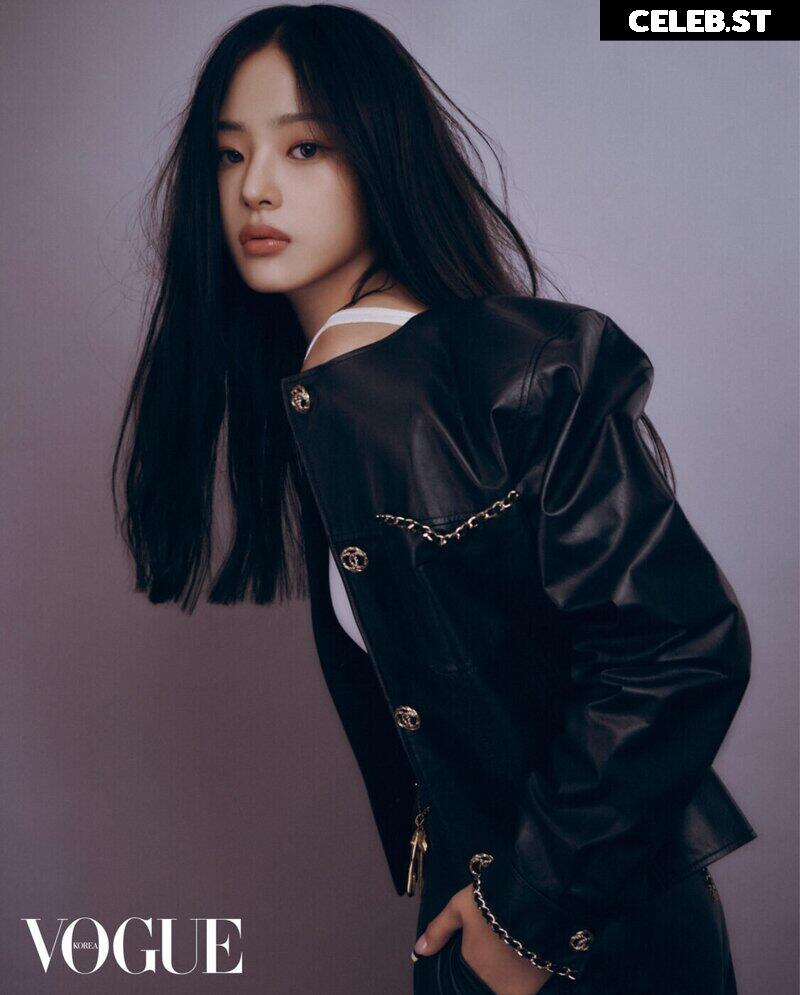 Minji (NewJeans) Image 22955021