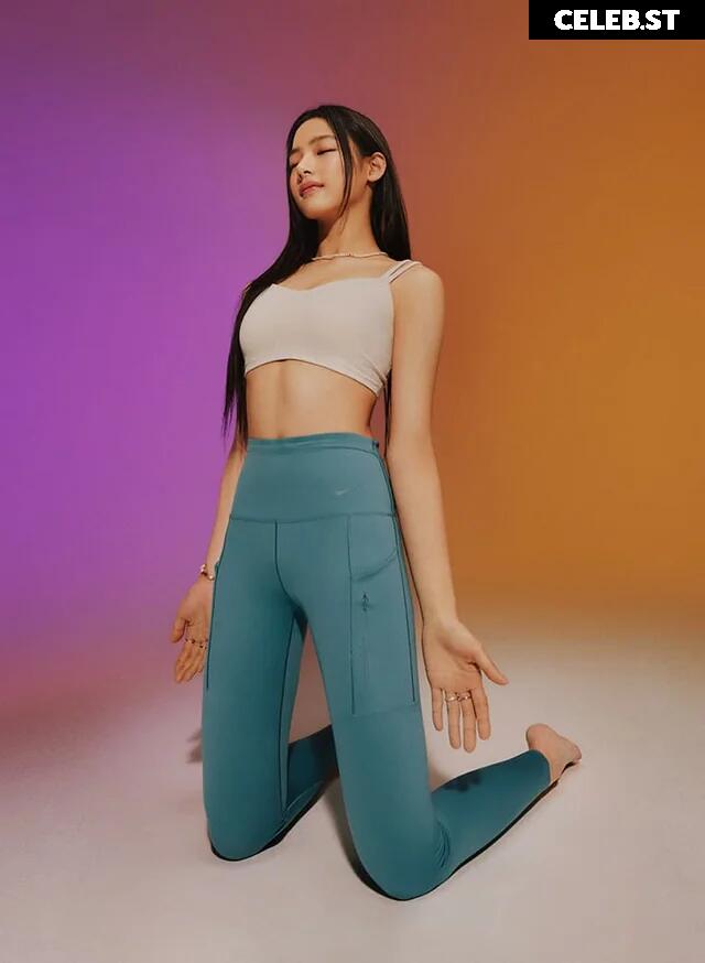 Minji (NewJeans) Image 22955010