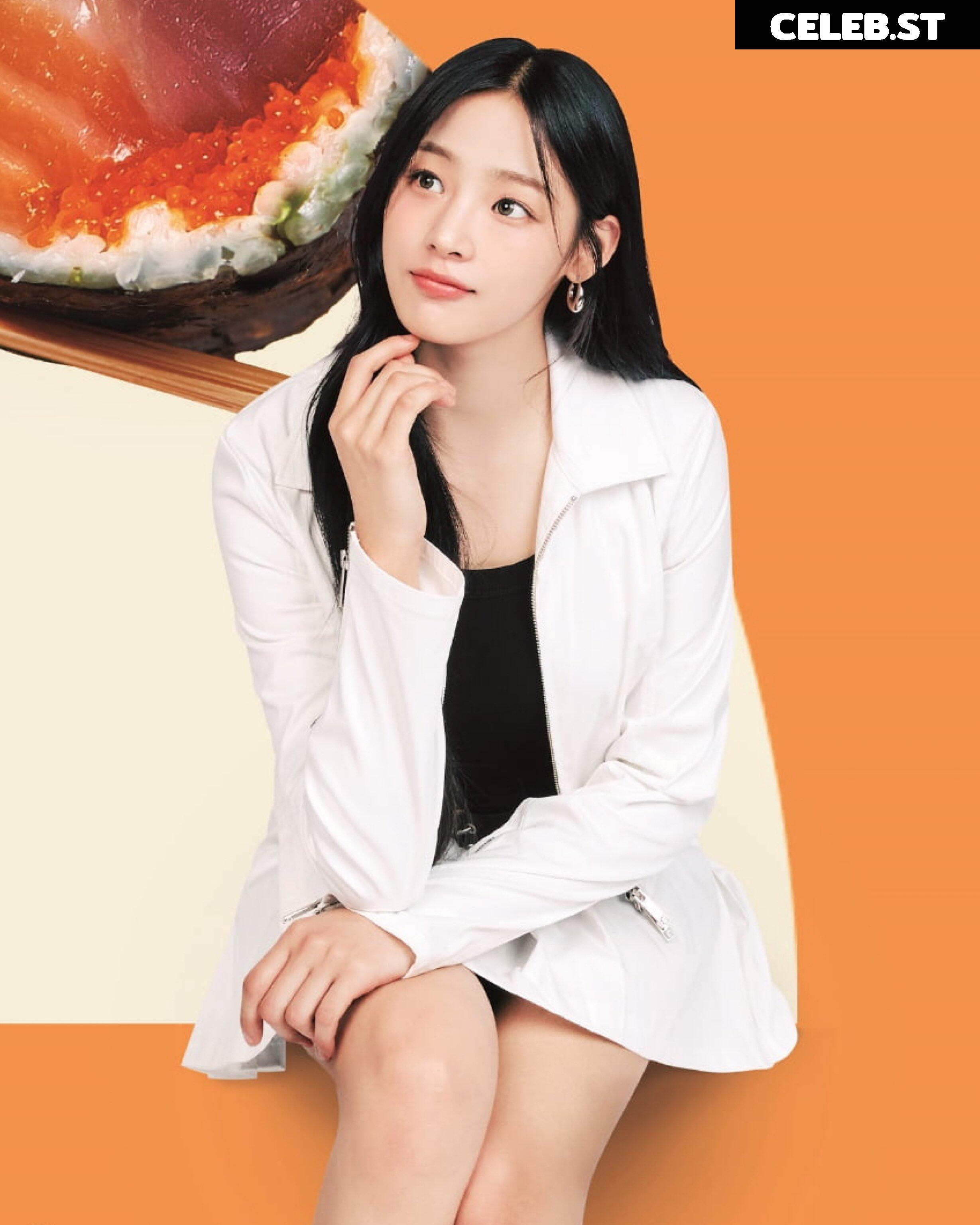 Minji (NewJeans) Image 22955397