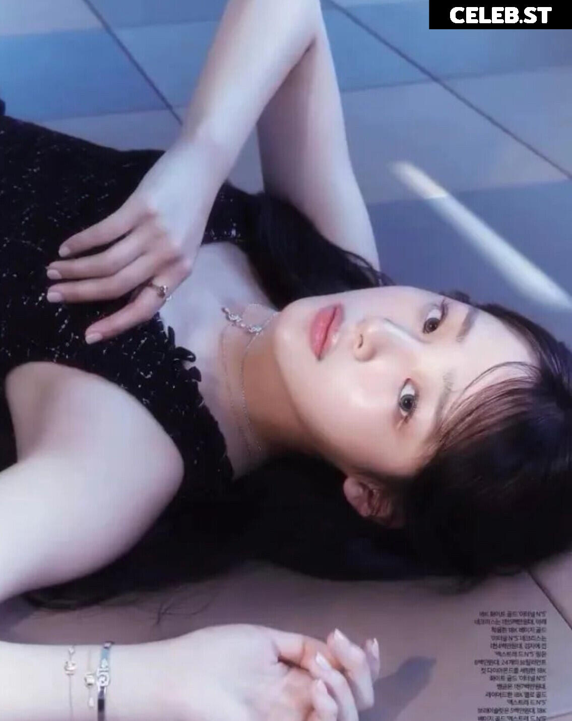 Minji (NewJeans) Image 22955356