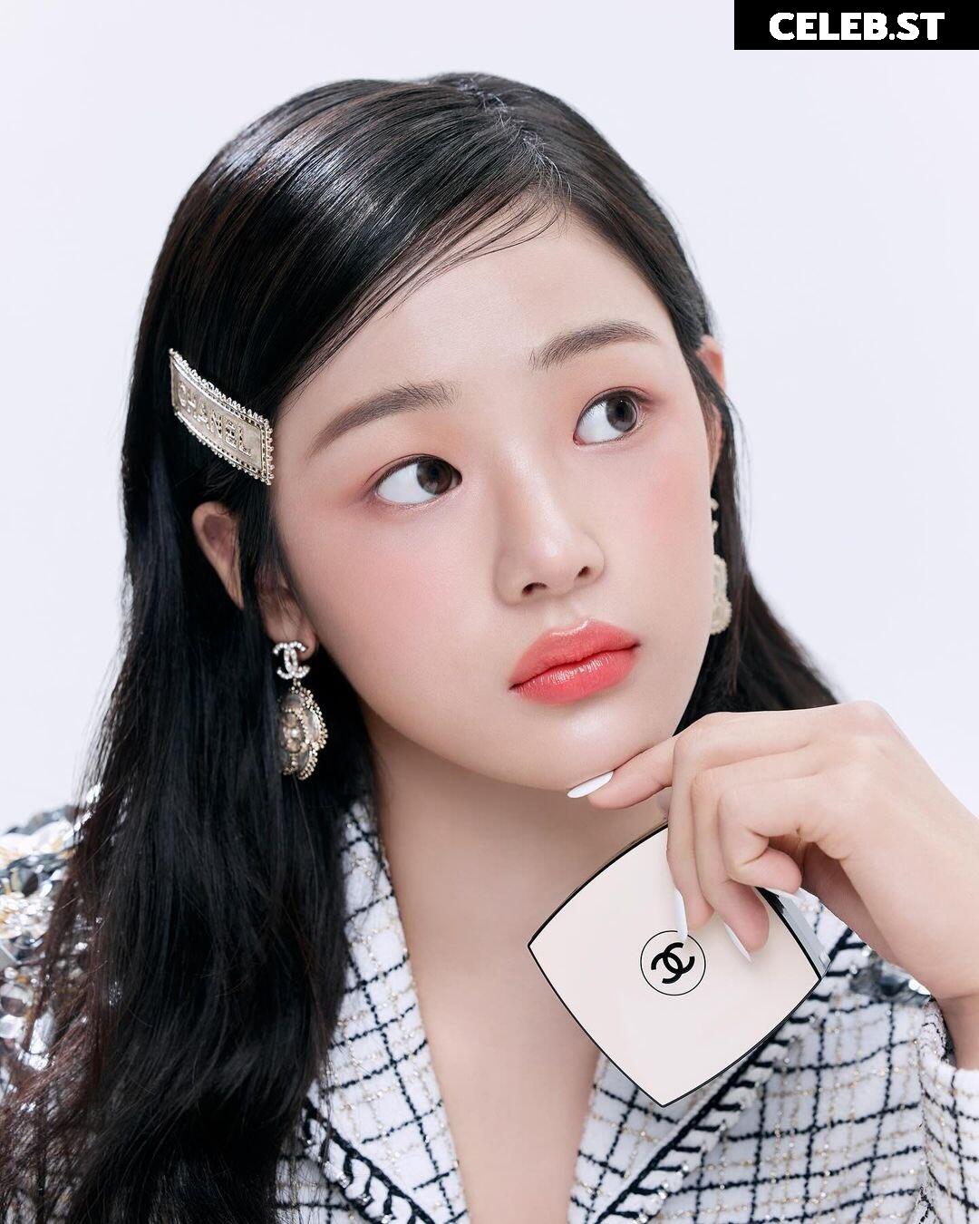 Minji (NewJeans) Image 22955214