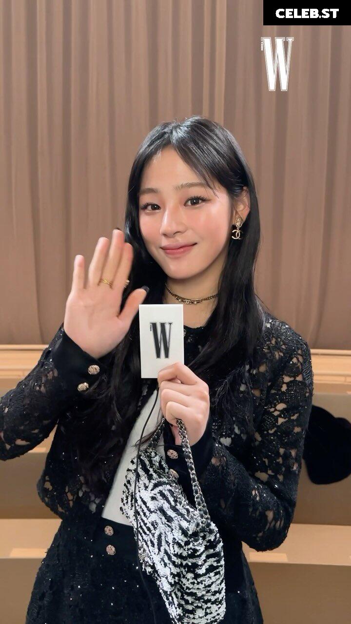 Minji (NewJeans) Image 22955202