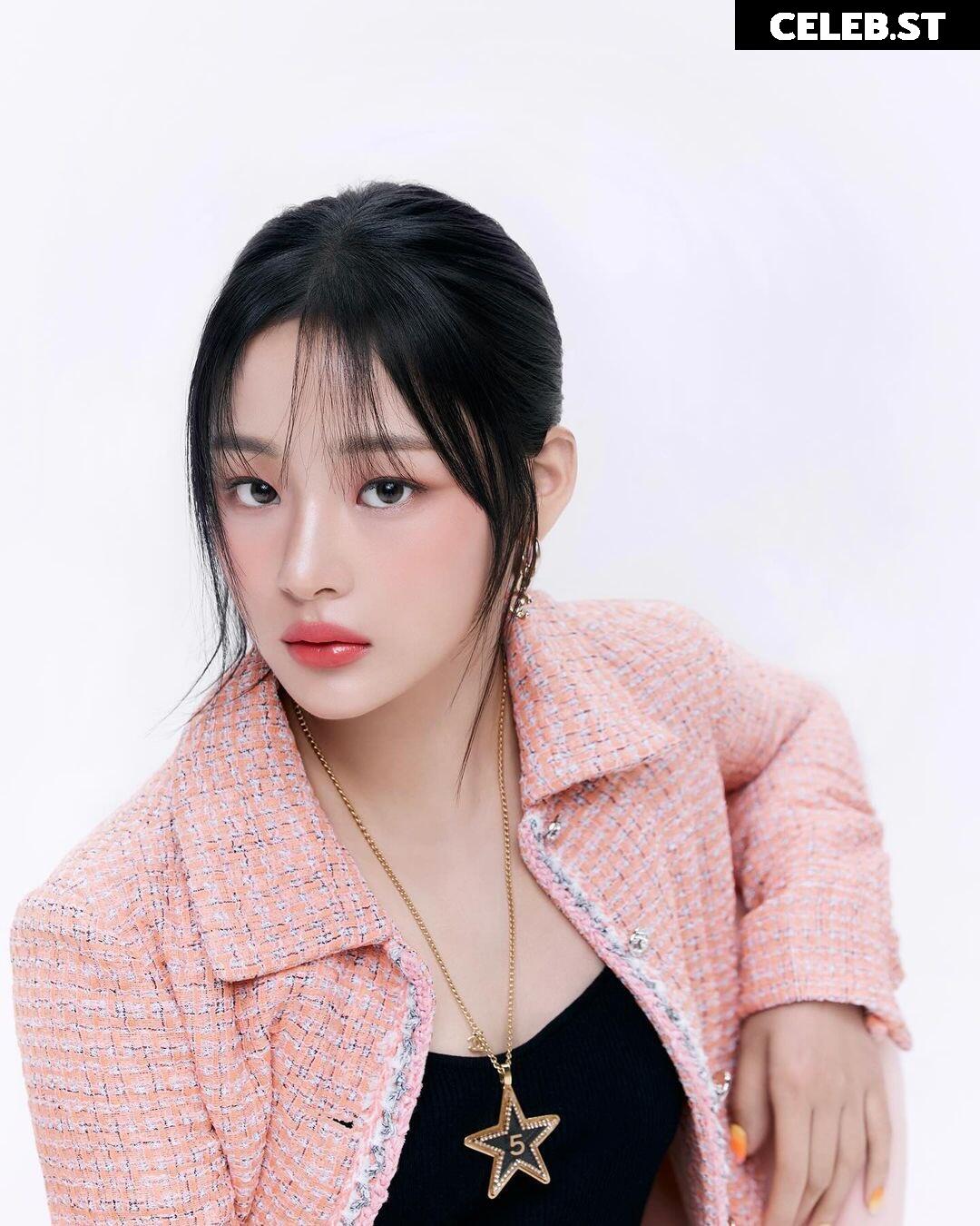 Minji (NewJeans) Image 22955209