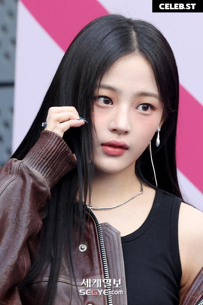 Minji (NewJeans) Image 22955246