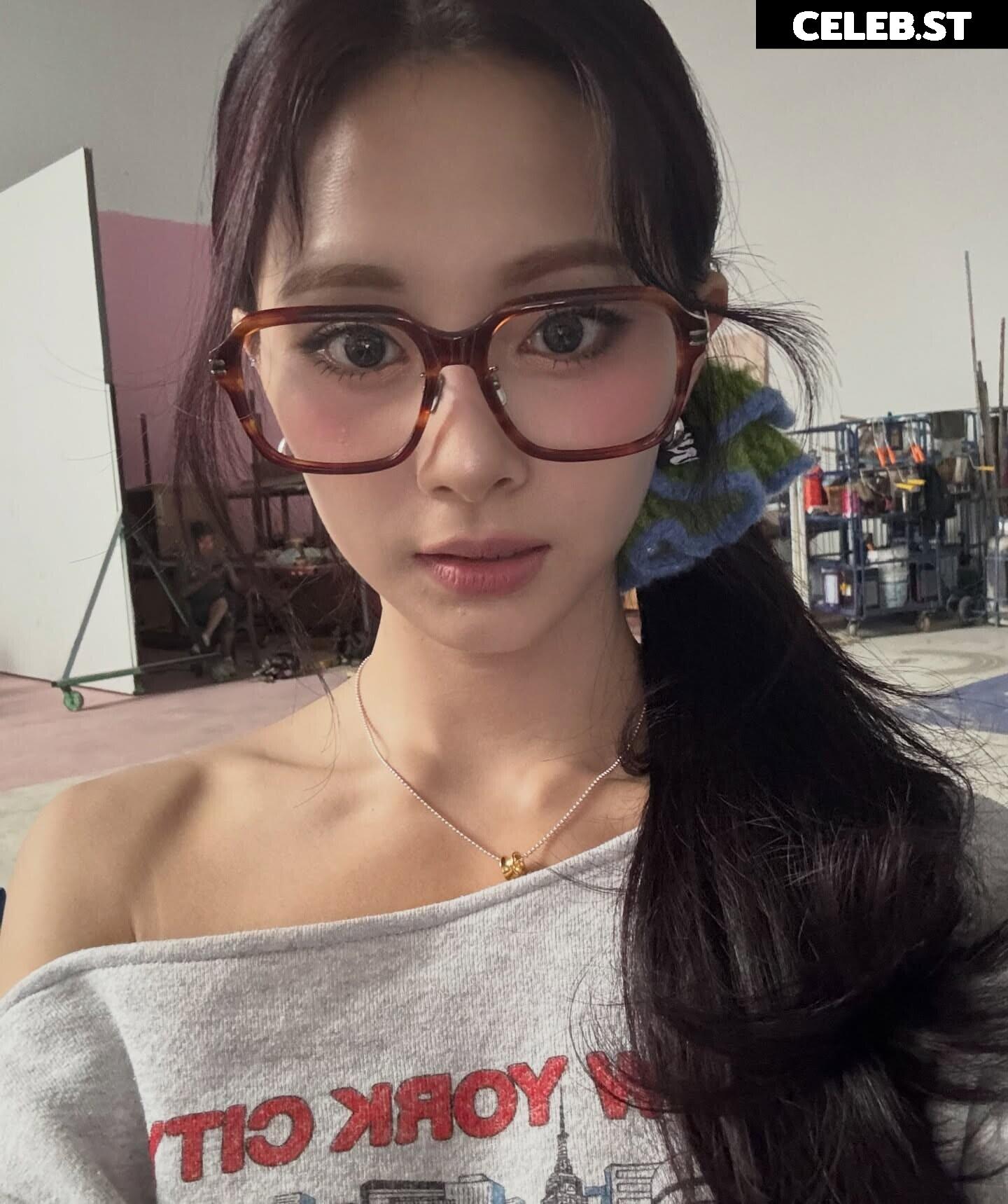 Tzuyu (Chiu Chú-jû) | Twice Image 22957188