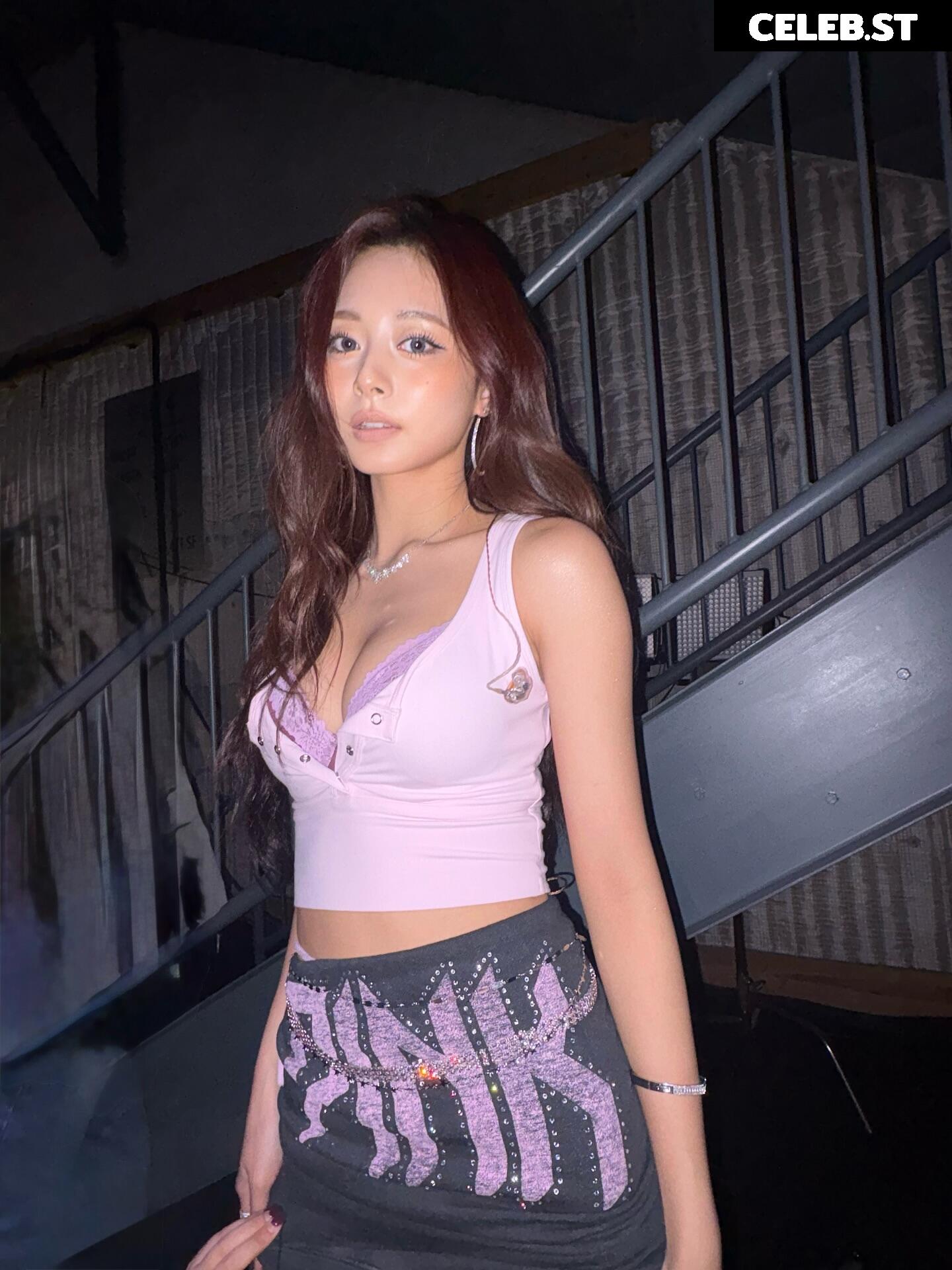 Tzuyu (Chiu Chú-jû) | Twice Image 22957164