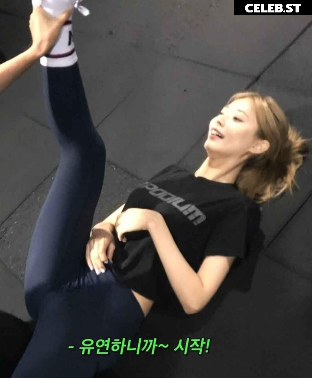 Tzuyu (Chiu Chú-jû) | Twice Image 22957050