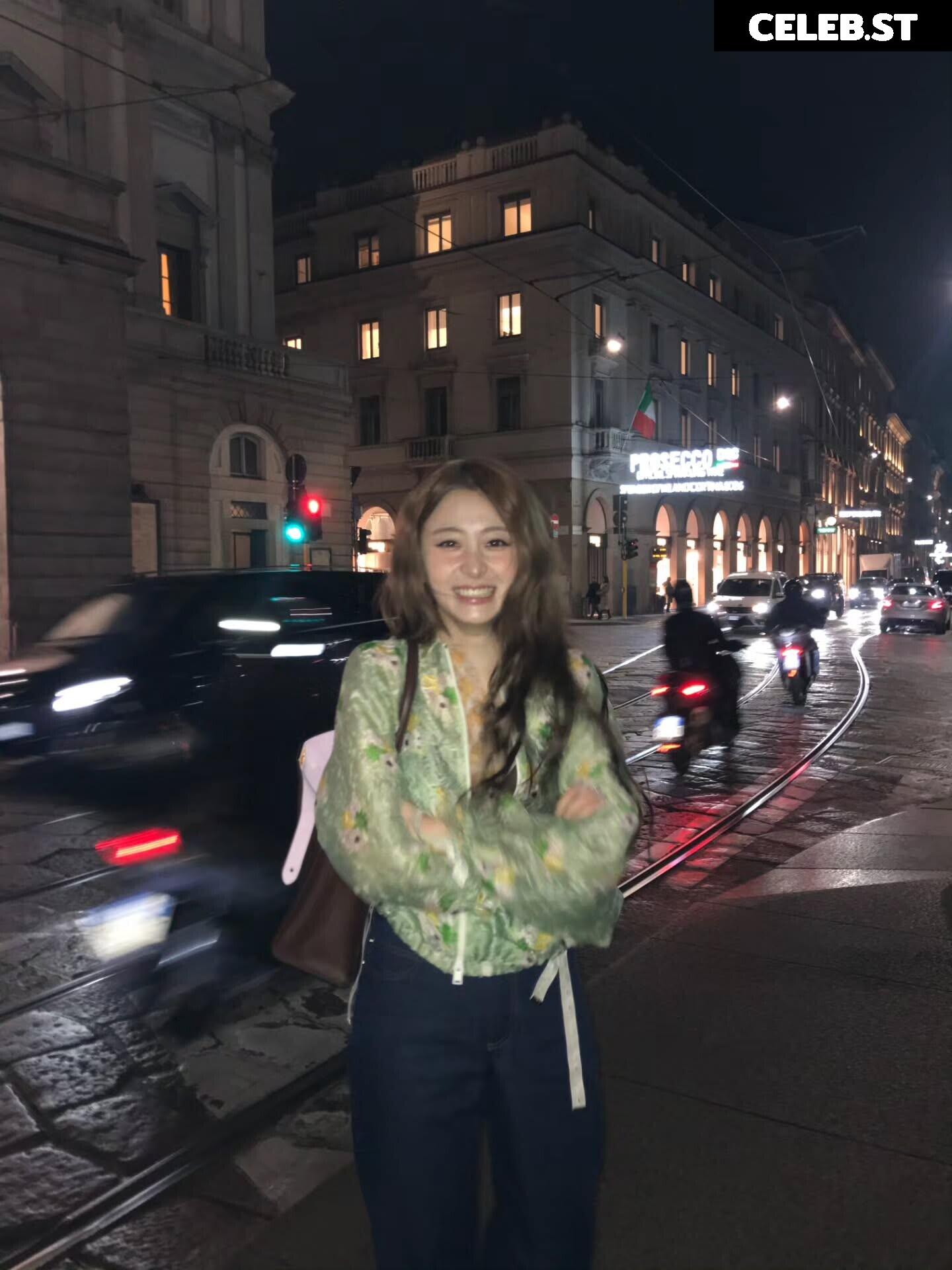 Huh Yunjin 허윤진 | LESSERAFIM Image 22956940