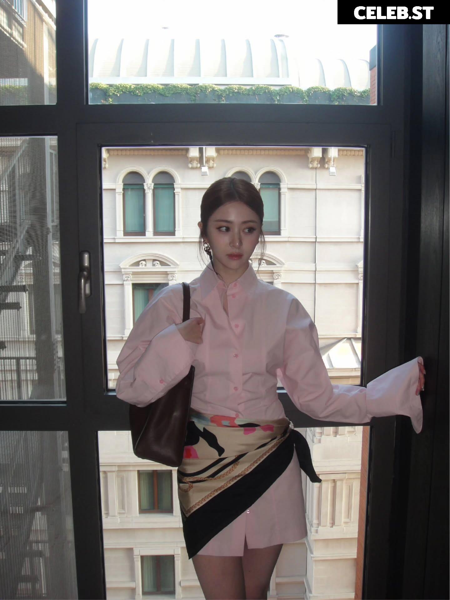 Huh Yunjin 허윤진 | LESSERAFIM Image 22956898
