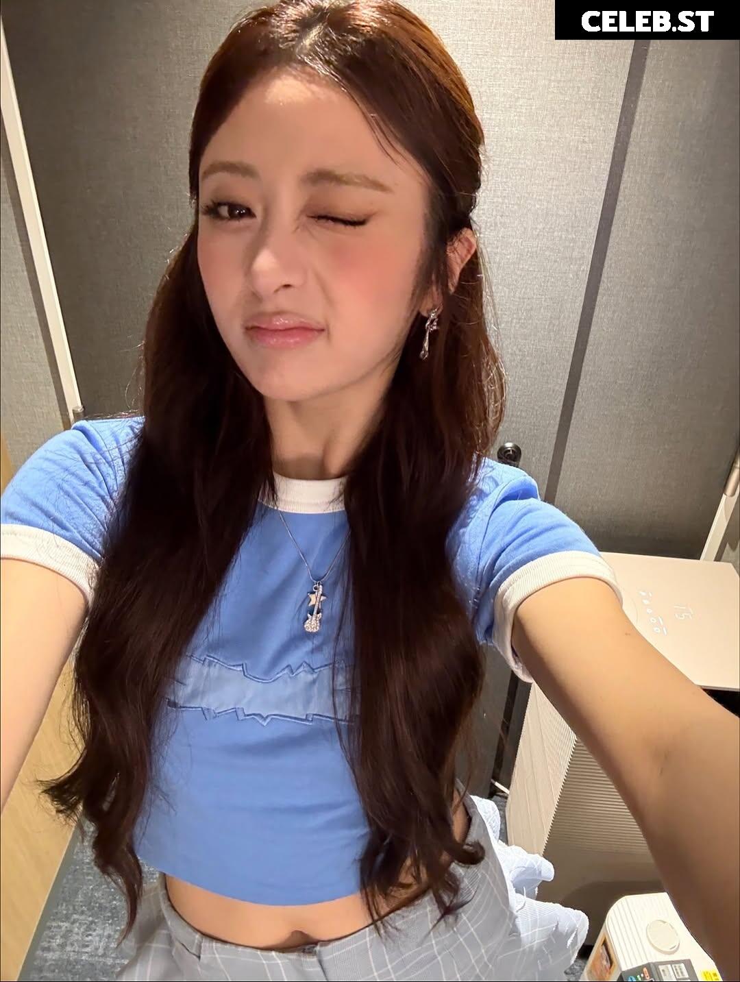 Huh Yunjin 허윤진 | LESSERAFIM Image 22956837
