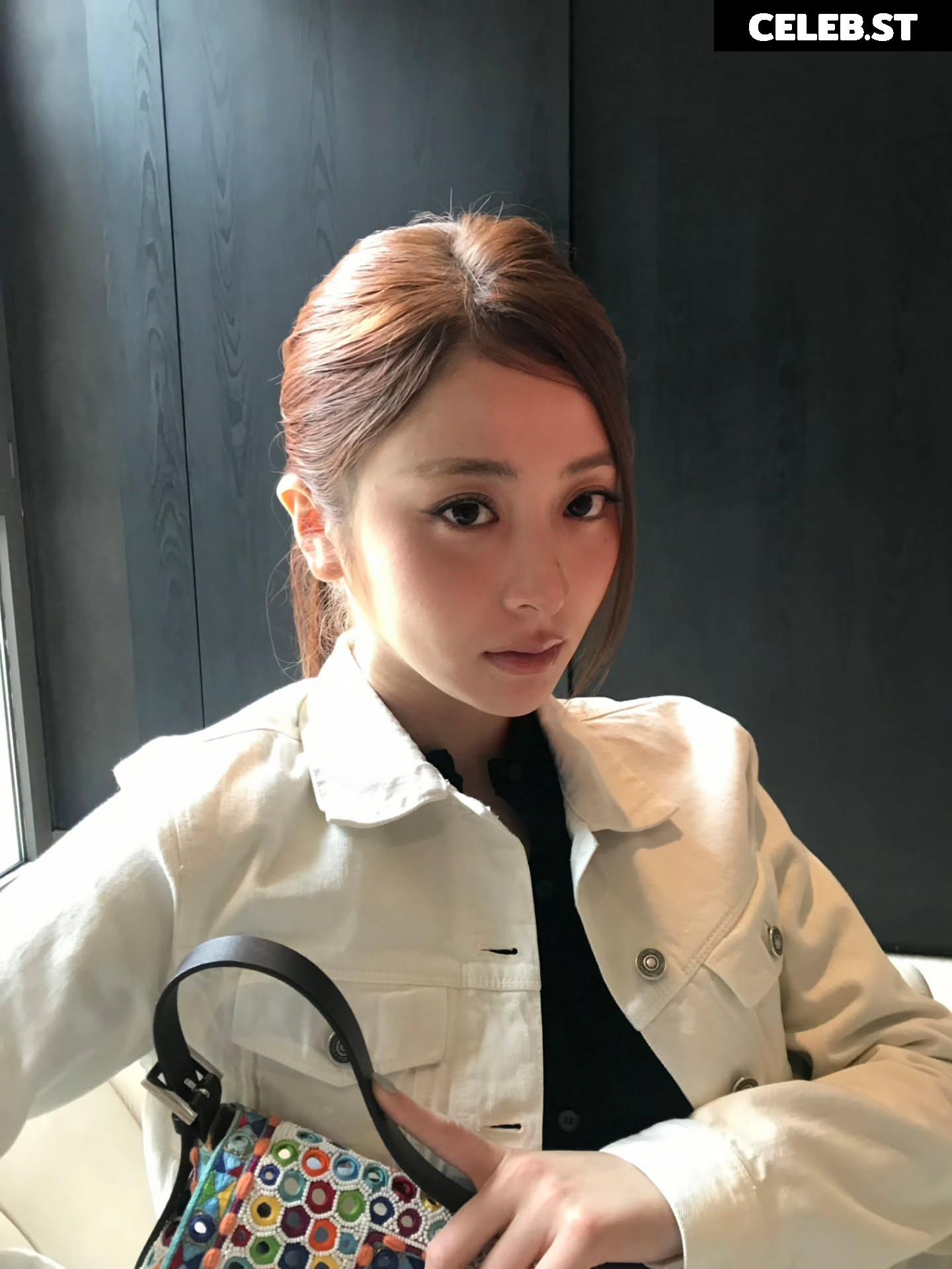 Huh Yunjin 허윤진 | LESSERAFIM Image 22956869