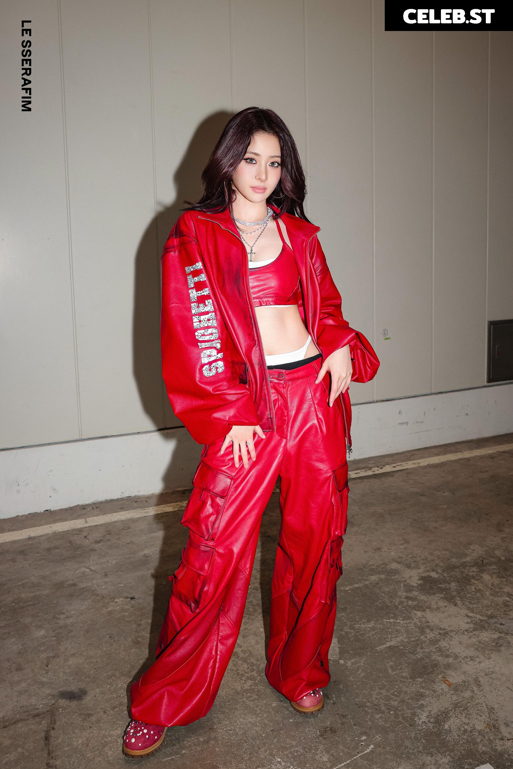 Huh Yunjin 허윤진 | LESSERAFIM Image 22956844