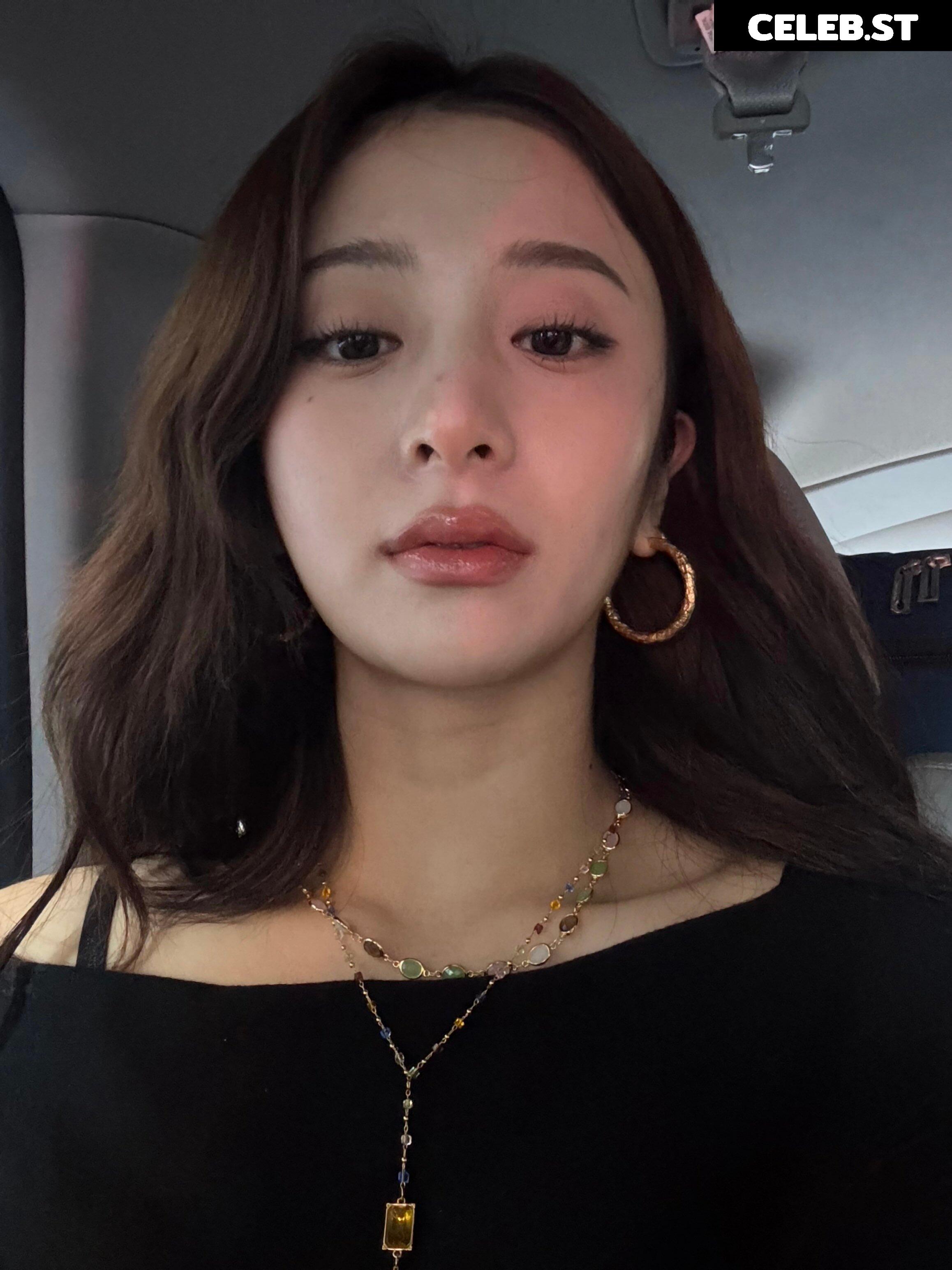 Huh Yunjin 허윤진 | LESSERAFIM Image 22956484