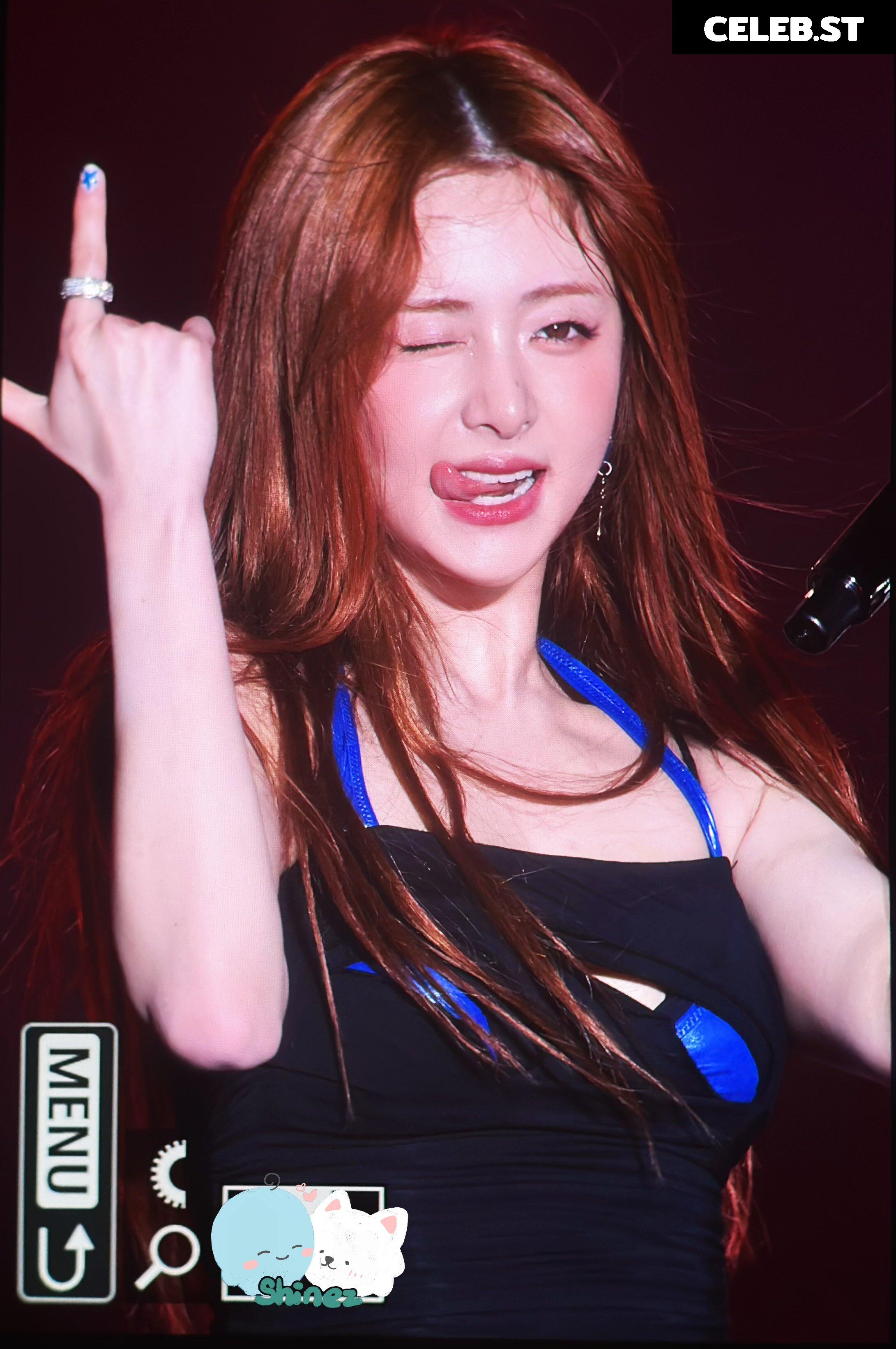 Huh Yunjin 허윤진 | LESSERAFIM Image 22956411