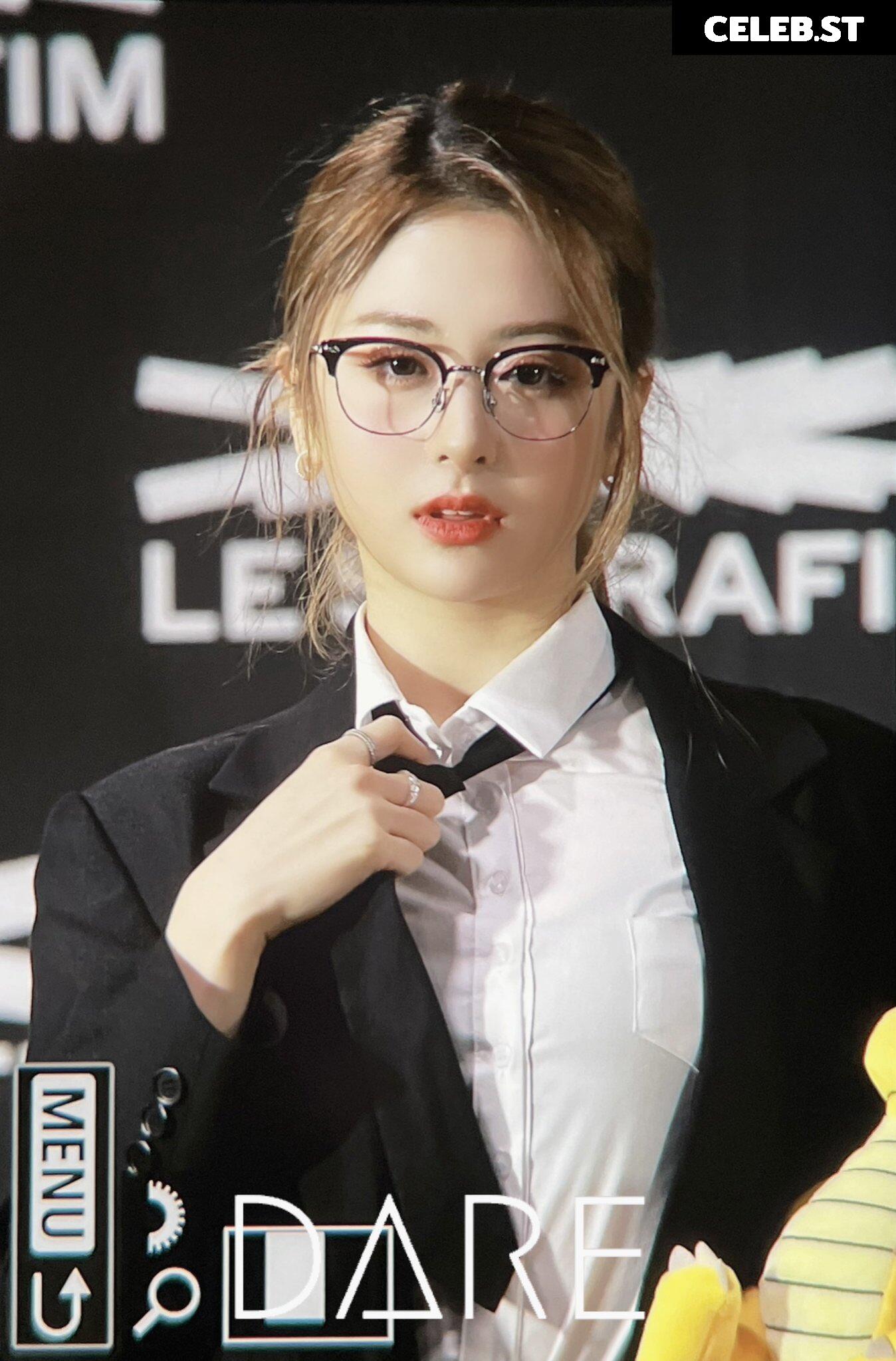Huh Yunjin 허윤진 | LESSERAFIM Image 22956383
