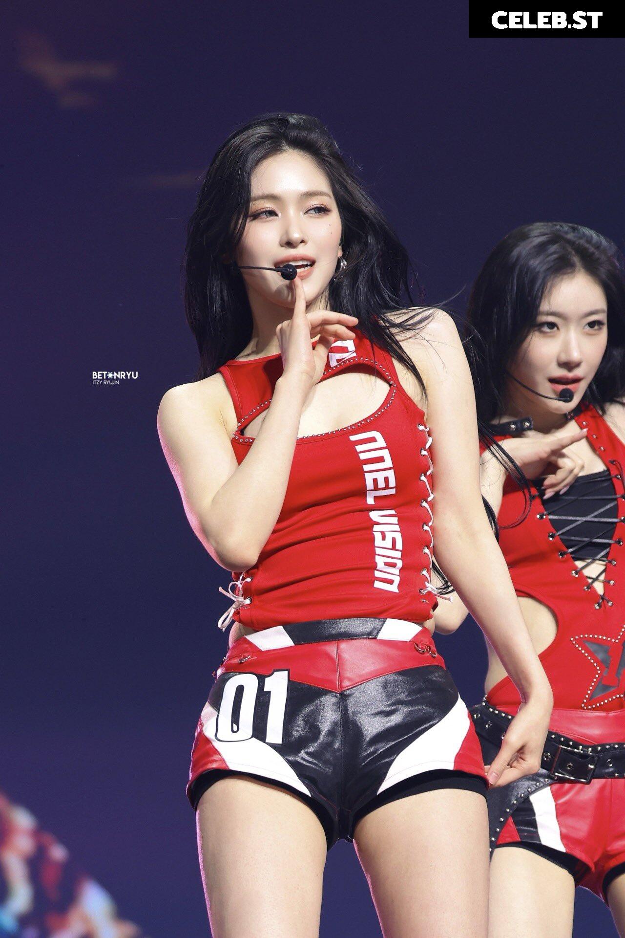 Ryujin - ITZY (신류진, Shin Ryu-jin) Image 22951904