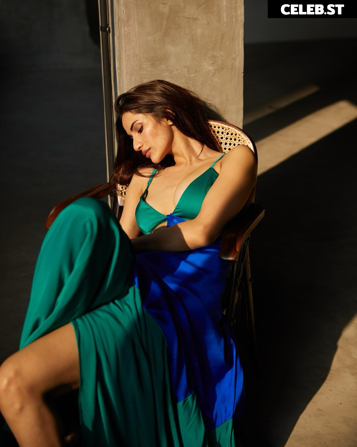 Diksha J Singh Image 22950561