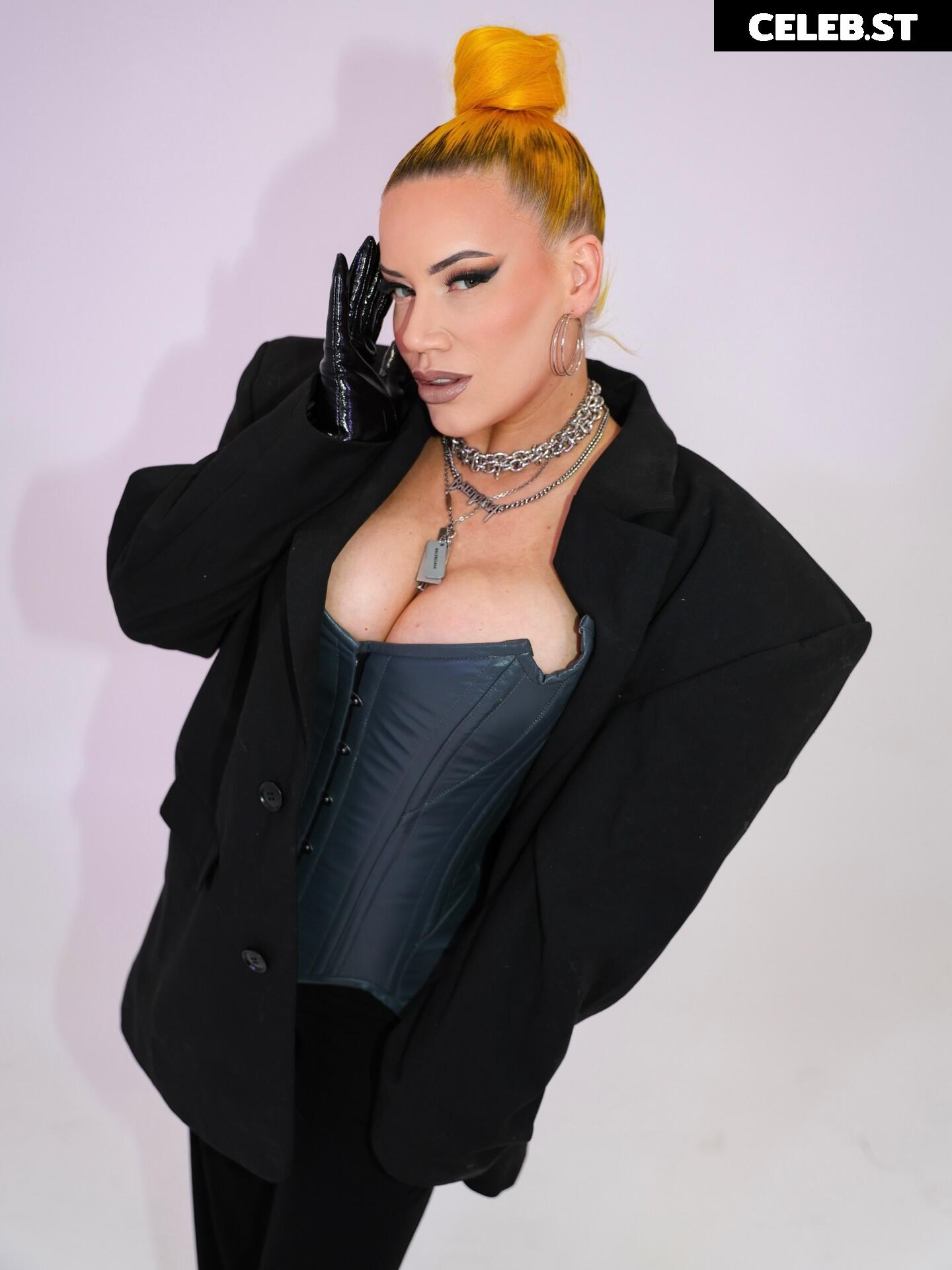 Taya Valkyrie Image 22950073