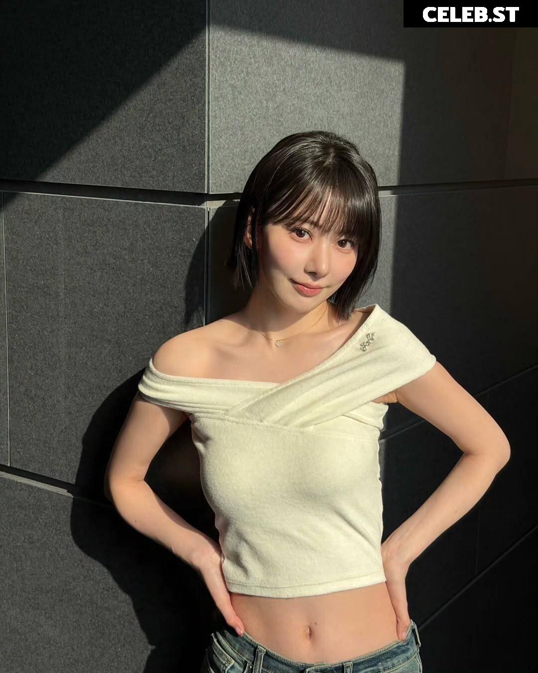 Sakura Miyawaki 宮脇 咲良 | LESSERAFIM Image 22953835