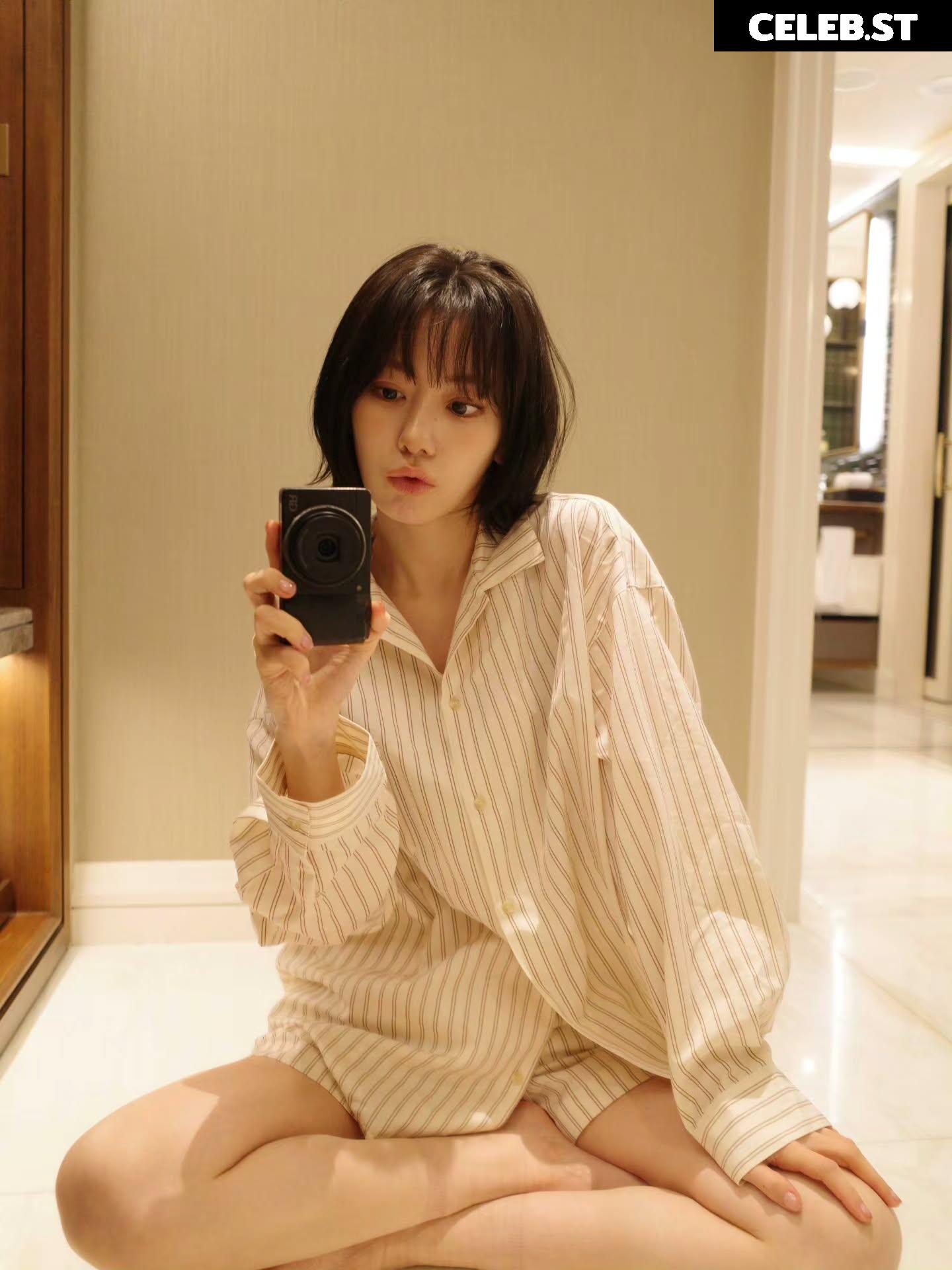 Sakura Miyawaki 宮脇 咲良 | LESSERAFIM Image 22953841