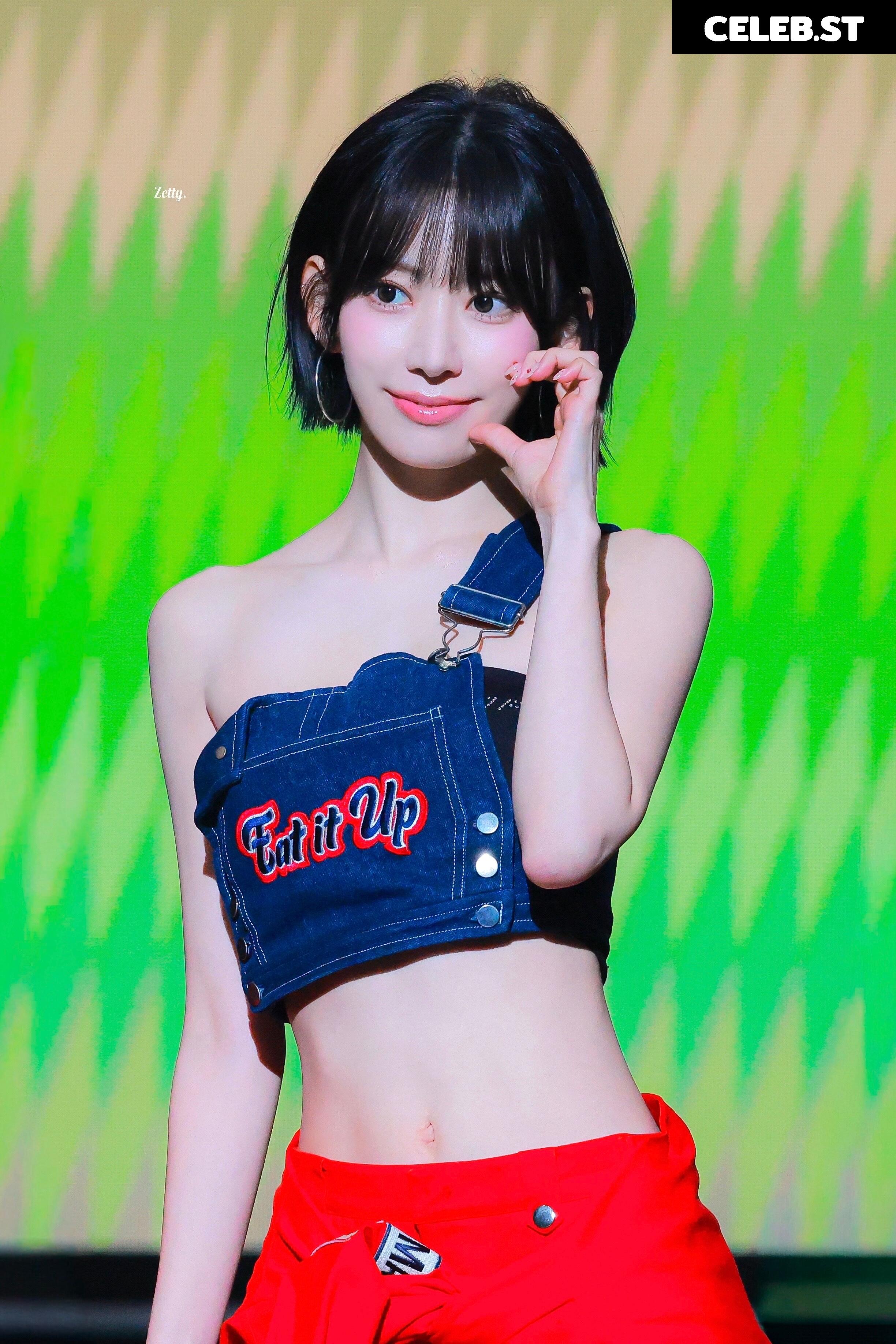 Sakura Miyawaki 宮脇 咲良 | LESSERAFIM Image 22953596
