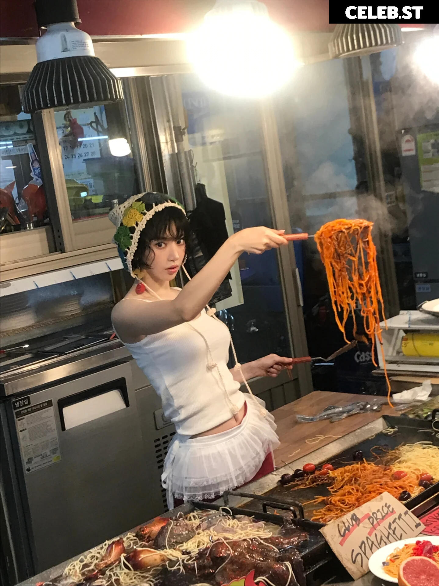 Sakura Miyawaki 宮脇 咲良 | LESSERAFIM Image 22953534