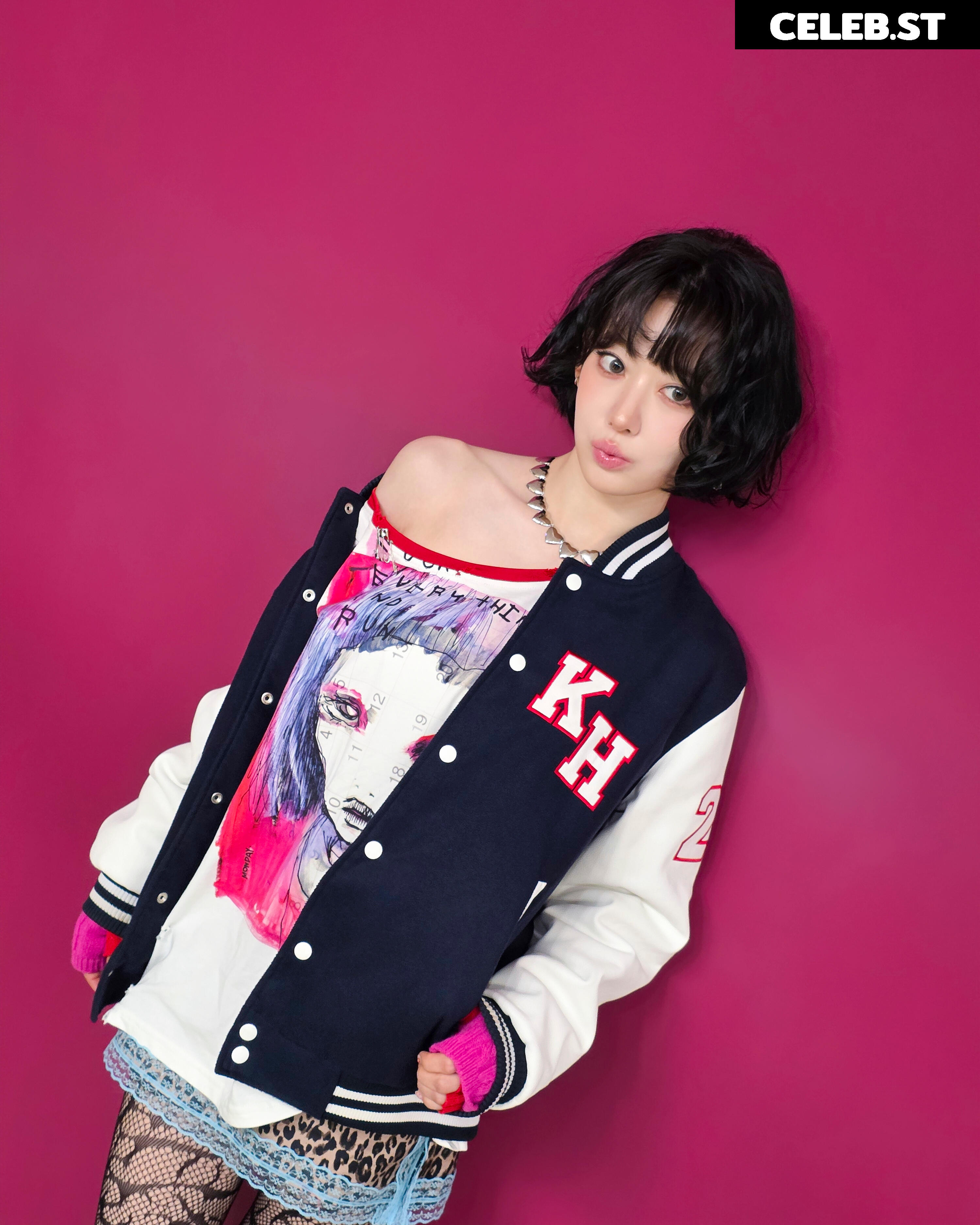 Sakura Miyawaki 宮脇 咲良 | LESSERAFIM Image 22953556