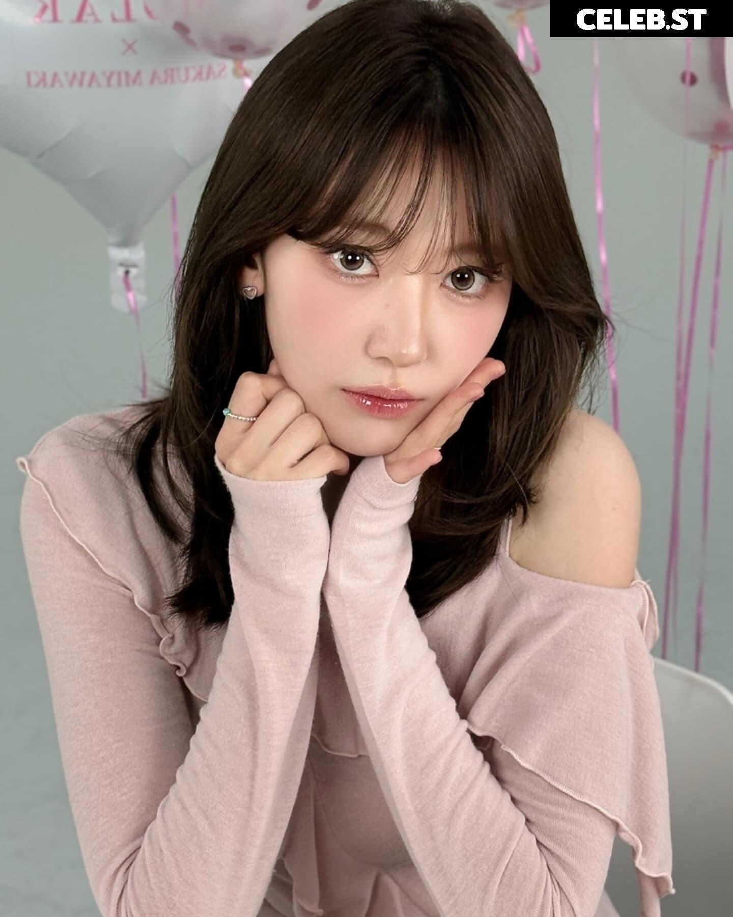 Sakura Miyawaki 宮脇 咲良 | LESSERAFIM Image 22953415