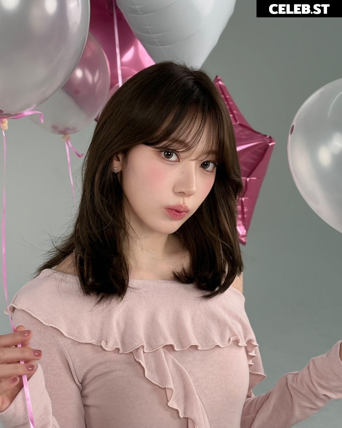 Sakura Miyawaki 宮脇 咲良 | LESSERAFIM Image 22953404