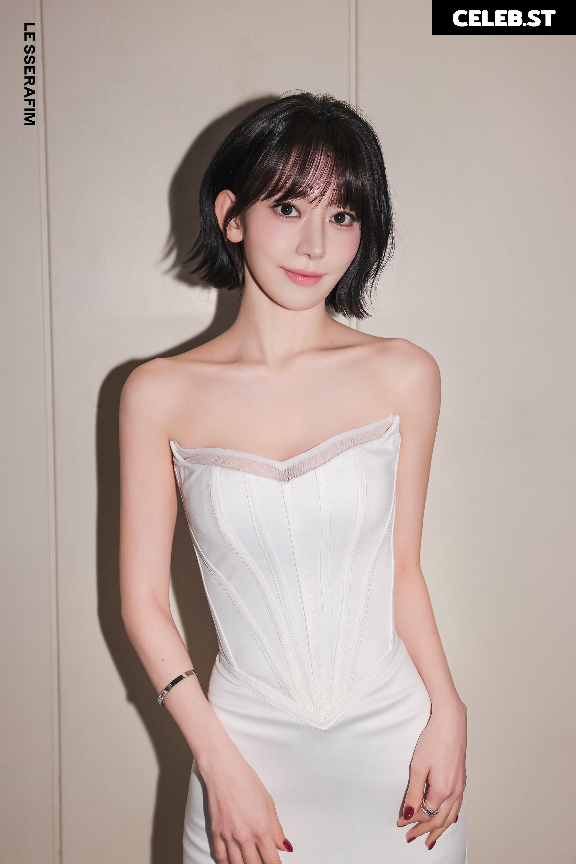 Sakura Miyawaki 宮脇 咲良 | LESSERAFIM Image 22953799