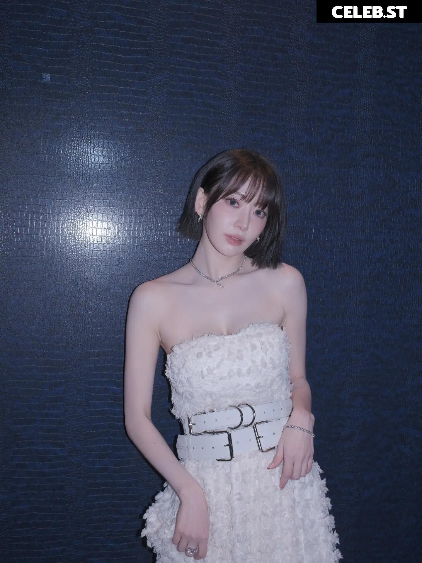 Sakura Miyawaki 宮脇 咲良 | LESSERAFIM Image 22953622