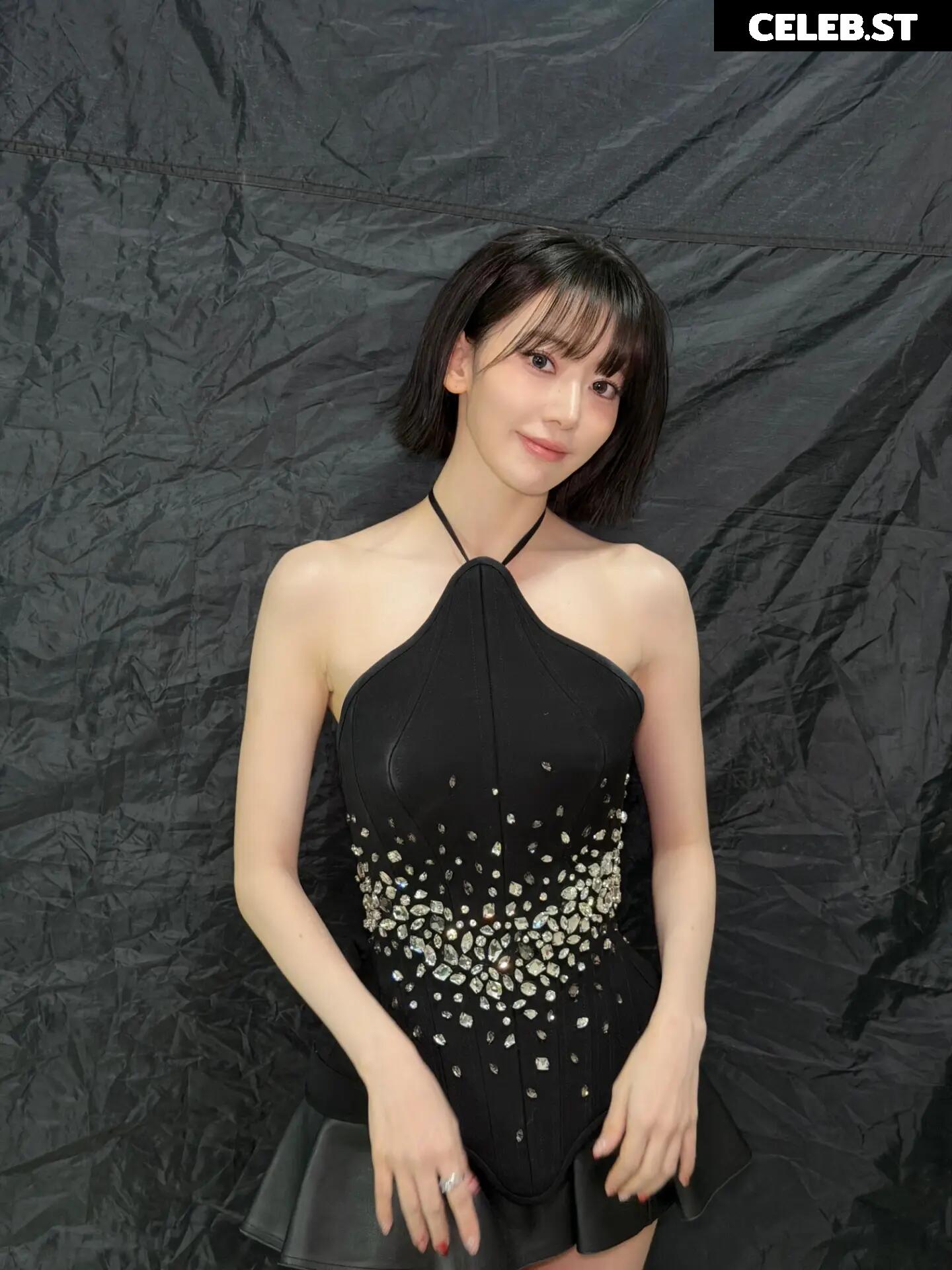 Sakura Miyawaki 宮脇 咲良 | LESSERAFIM Image 22953625