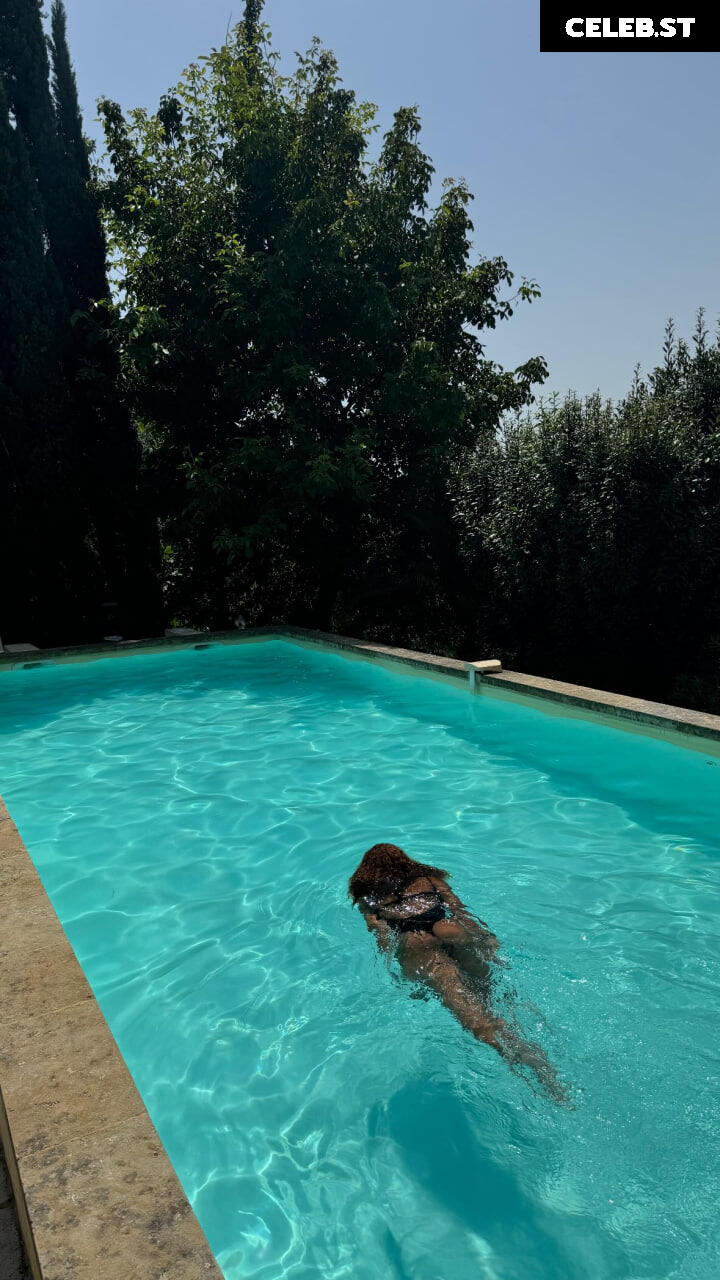 Paola Locatelli Image 22953114