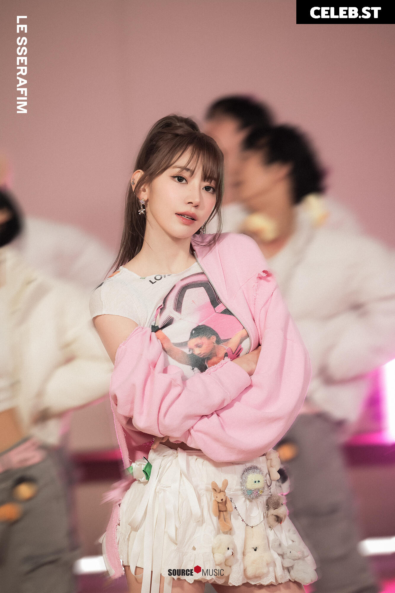 Sakura Miyawaki 宮脇 咲良 | LESSERAFIM Image 22953393