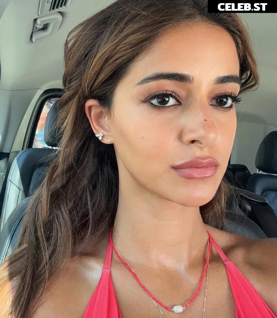 Ananya Pandey Image 22952619