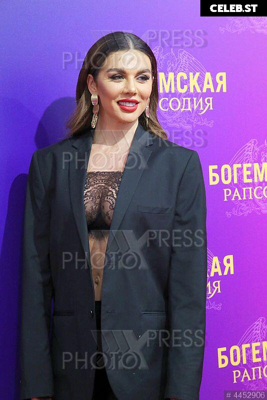Anna Sedokova Image 22952129
