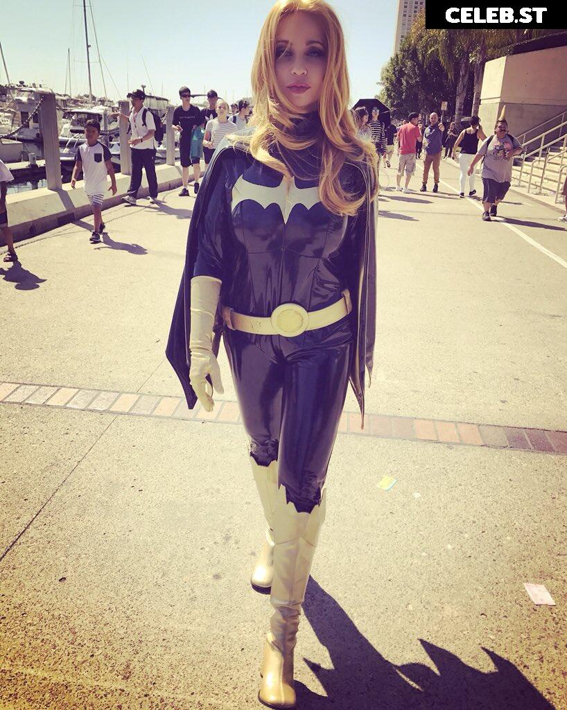 Tara Strong Image 22959436