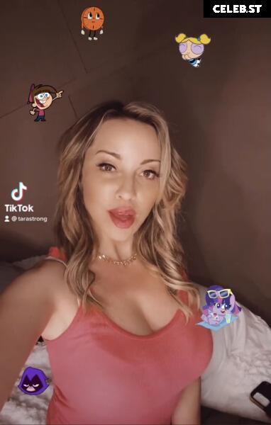 Tara Strong Image 22959438