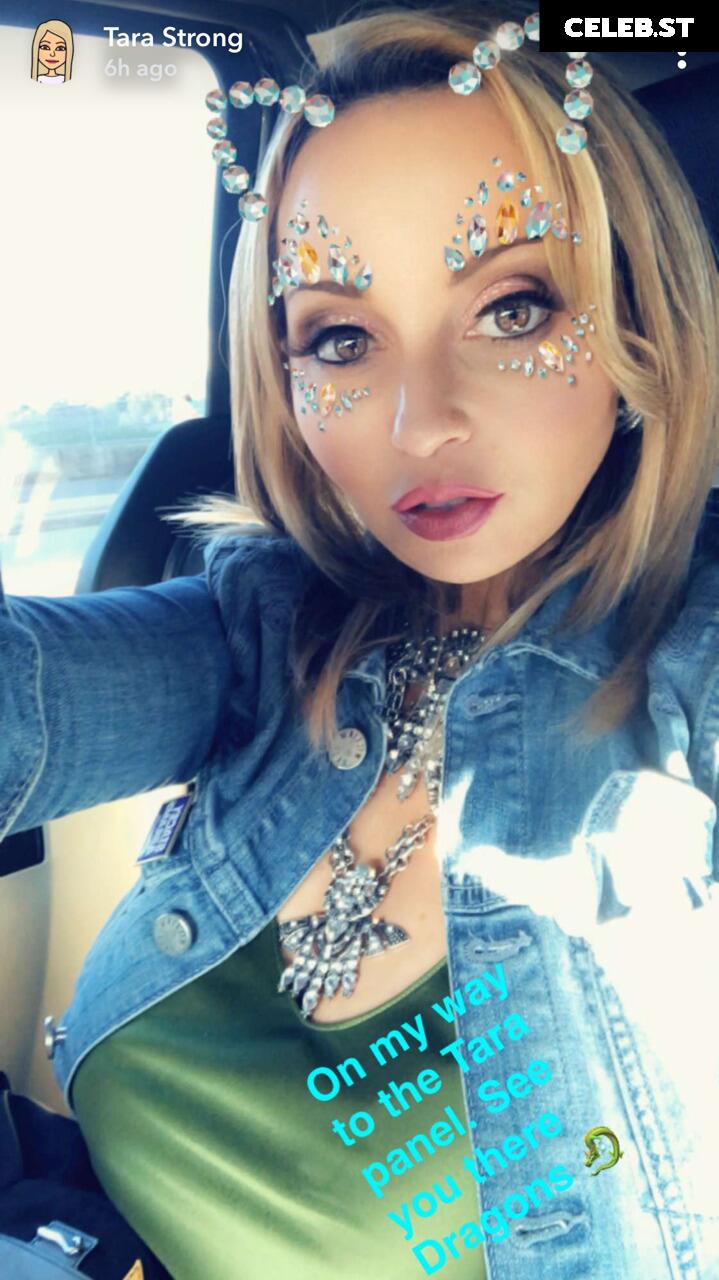 Tara Strong Image 22959457