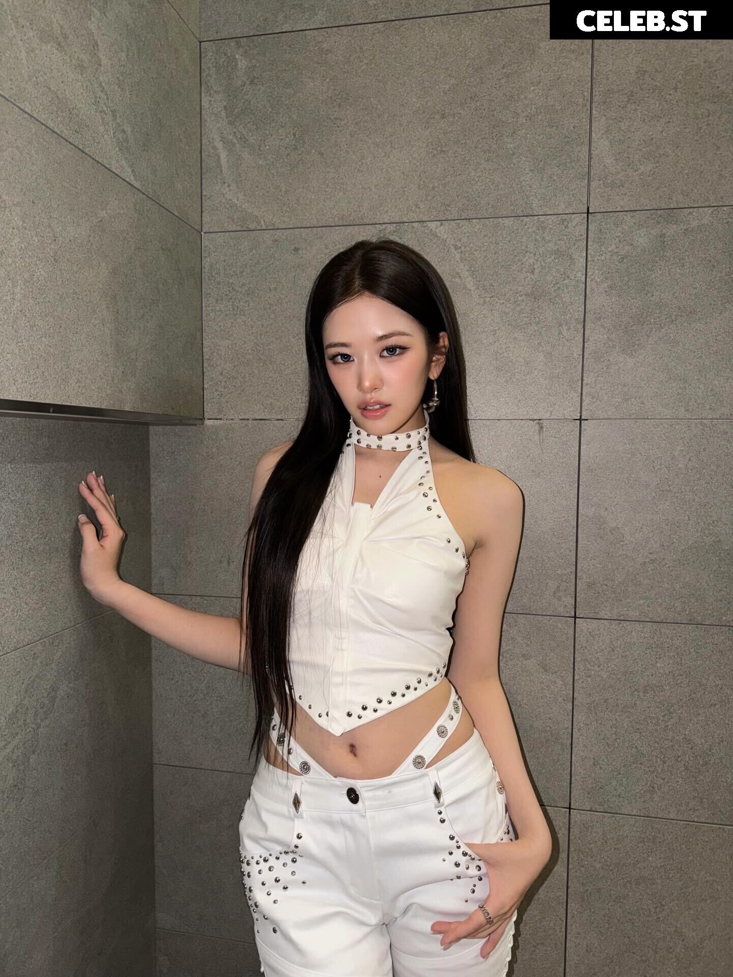 An Yujin 안유진 | (An) IVE Image 22959190