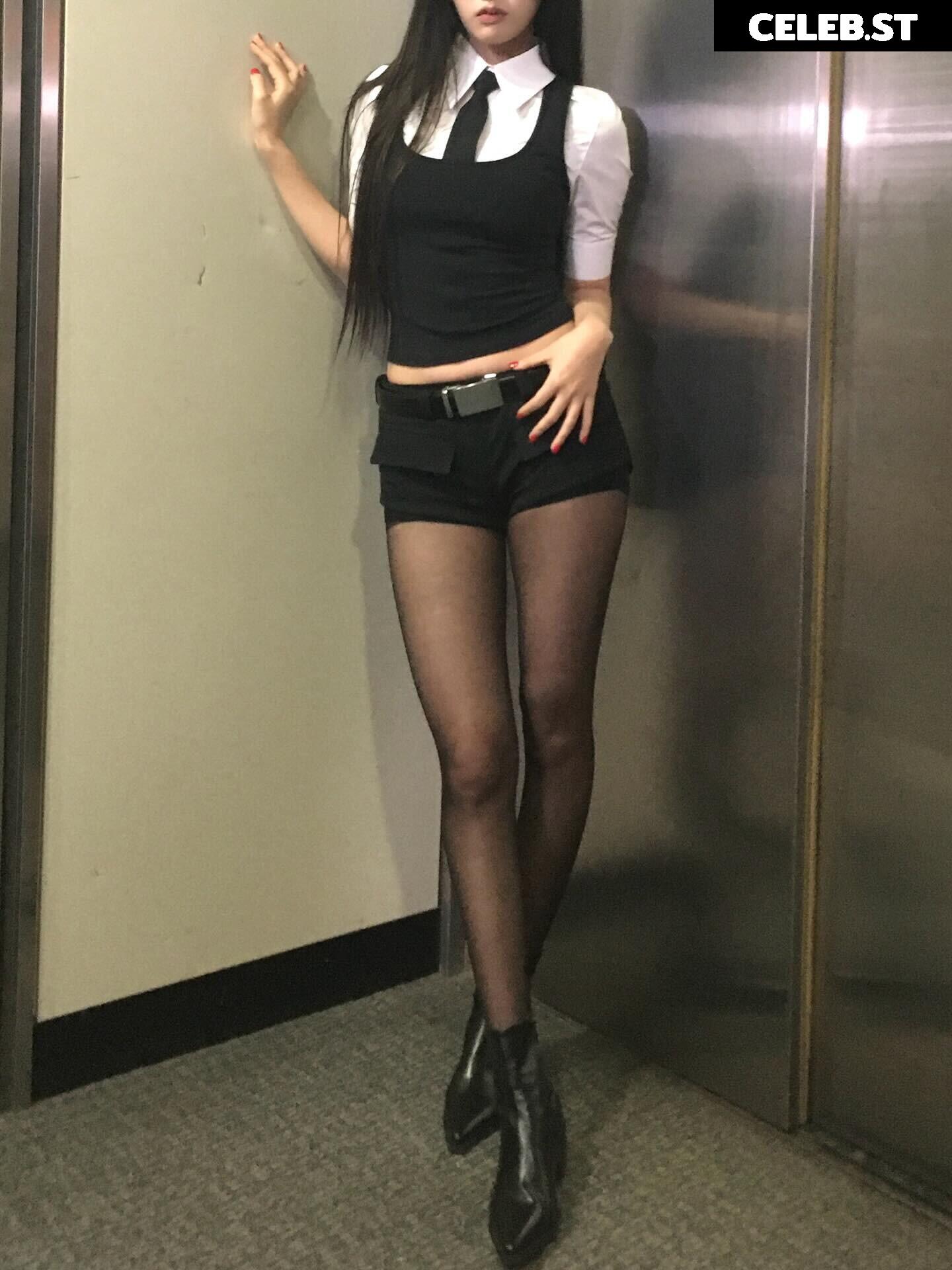 An Yujin 안유진 | (An) IVE Image 22959146