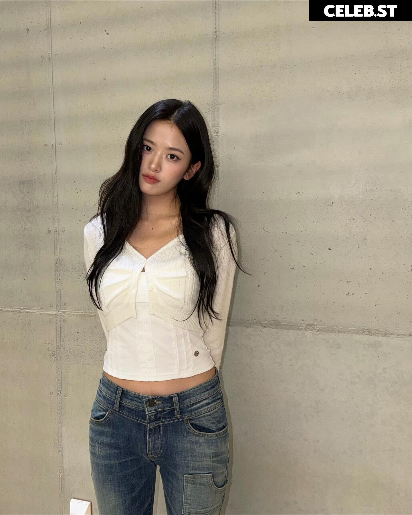 An Yujin 안유진 | (An) IVE Image 22959002