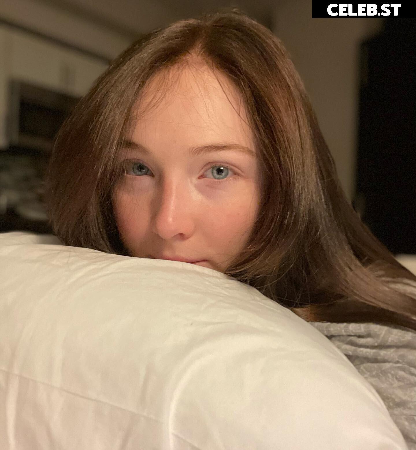 Molly Quinn Image 22959317