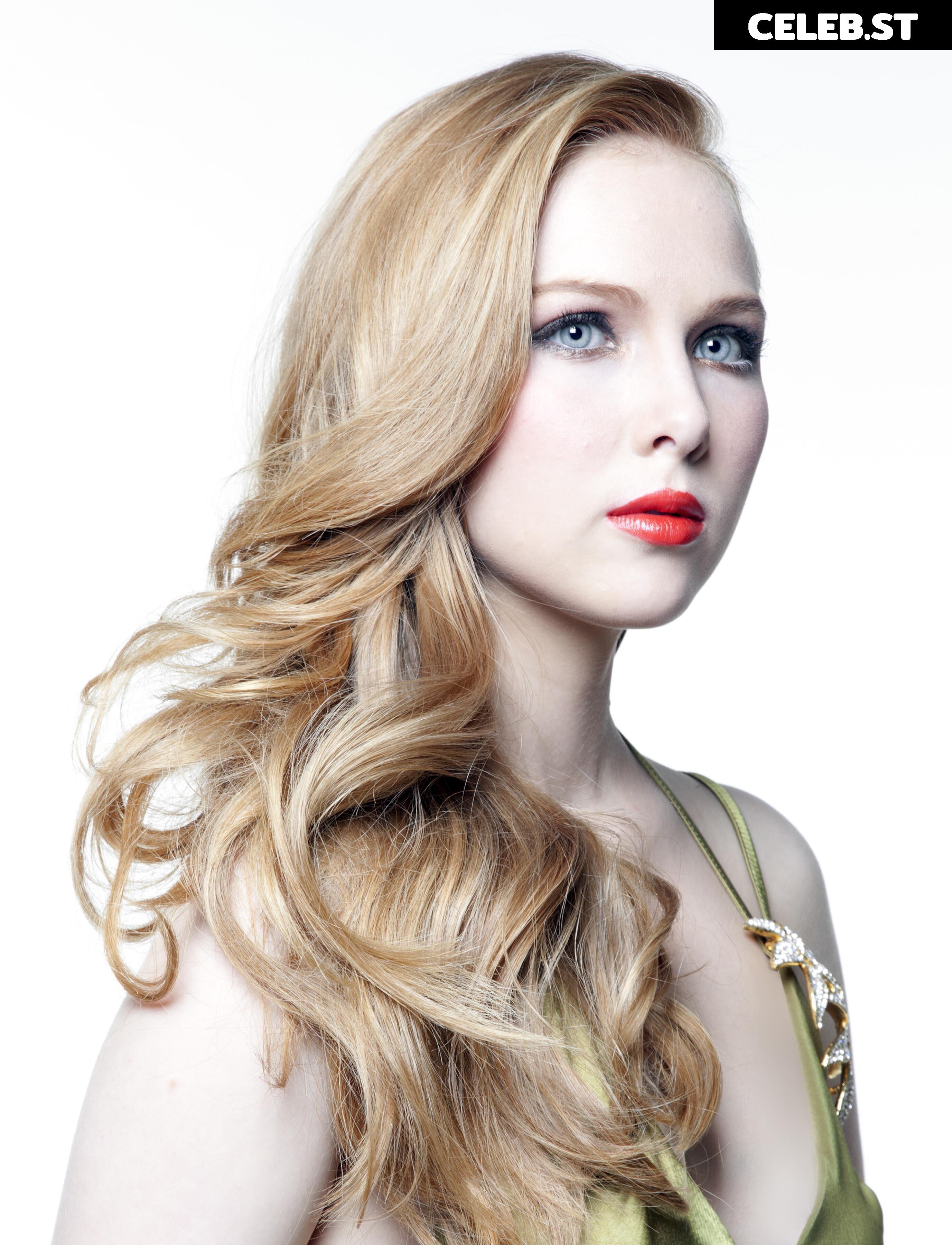 Molly Quinn Image 22959304