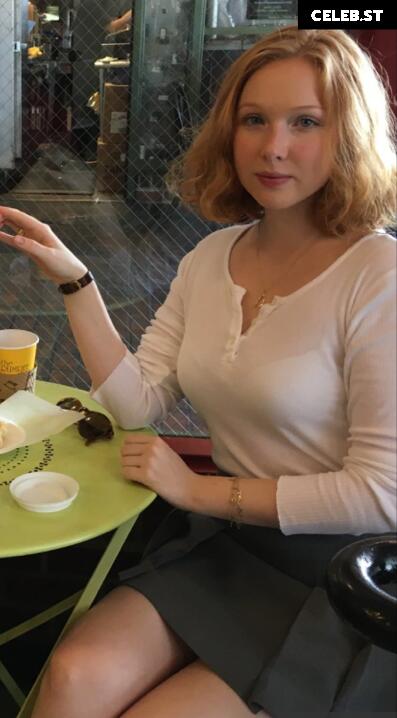 Molly Quinn Image 22959360