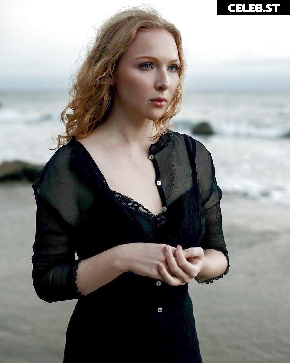 Molly Quinn Image 22959350