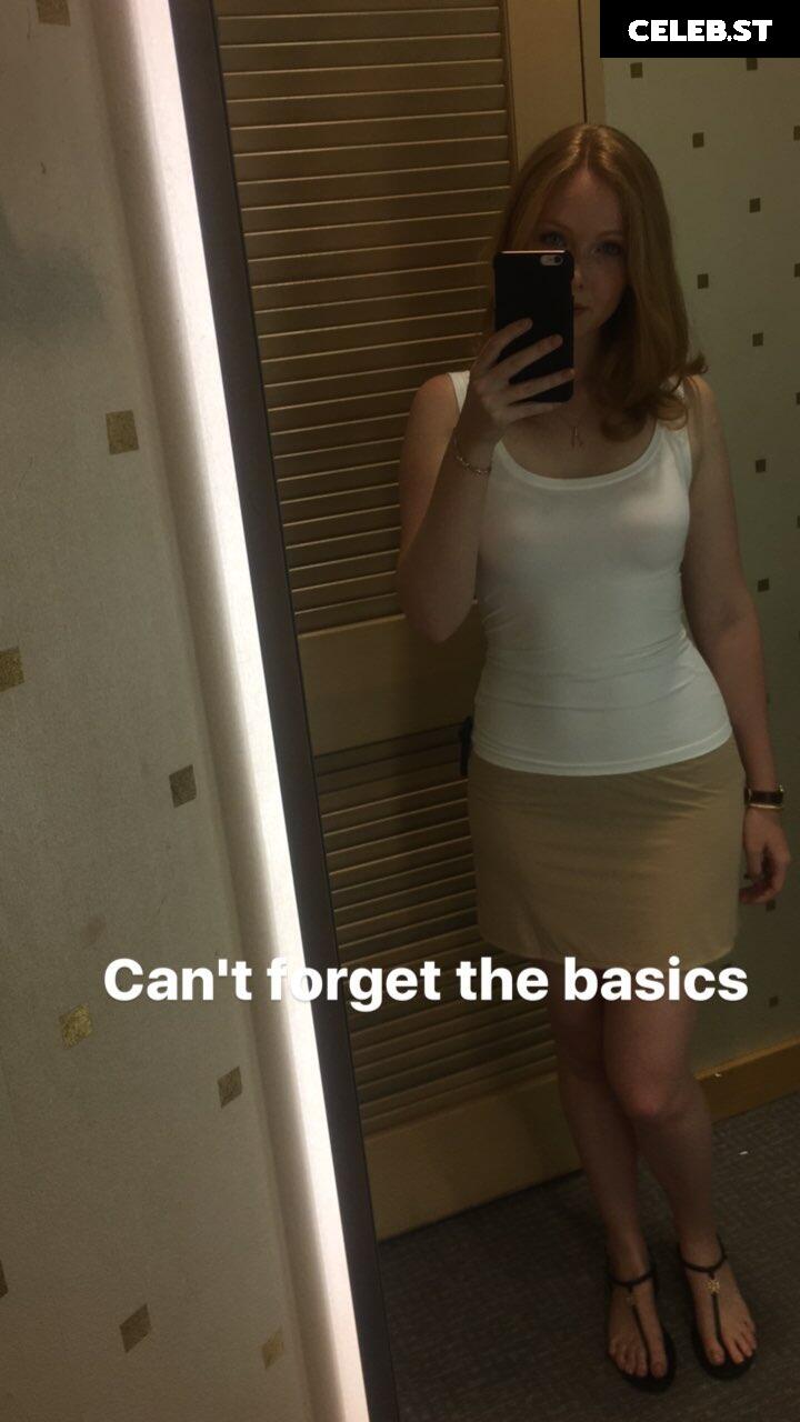 Molly Quinn Image 22959354